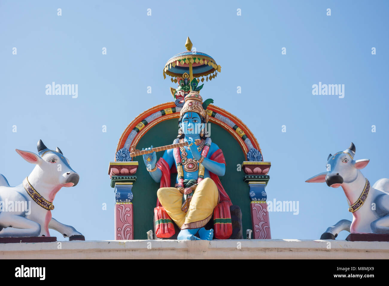 Krishna statua presso il Tempio di Sri Mariamman, South Bridge Road, Chinatown, il quartiere di Outram, zona centrale, Singapore Island (Pulau Ujong), Singapore Foto Stock