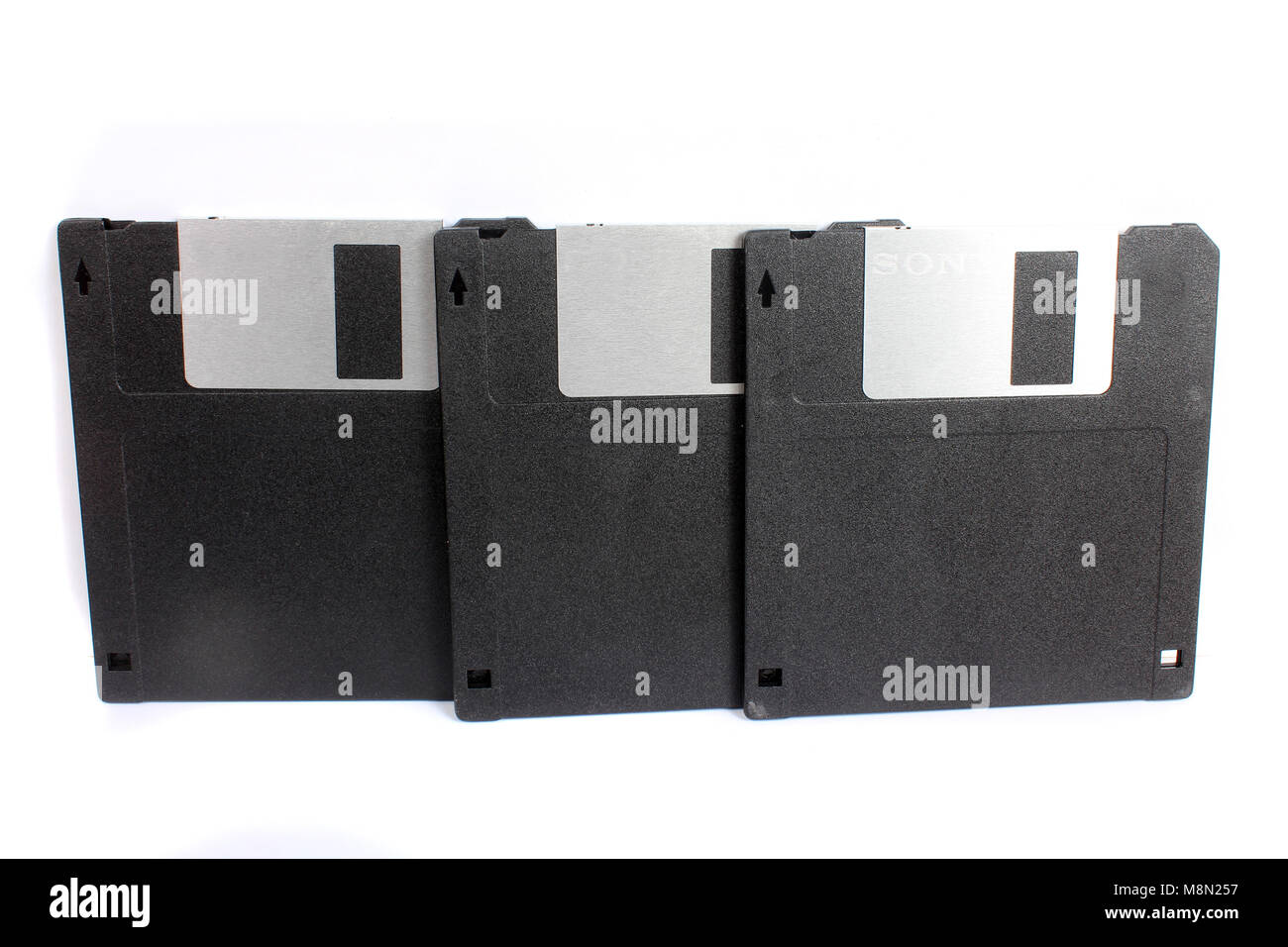 Un set di 1,44 MB floppies usata per la memorizzazione di dati nei calcolatori in 90s. Foto Stock