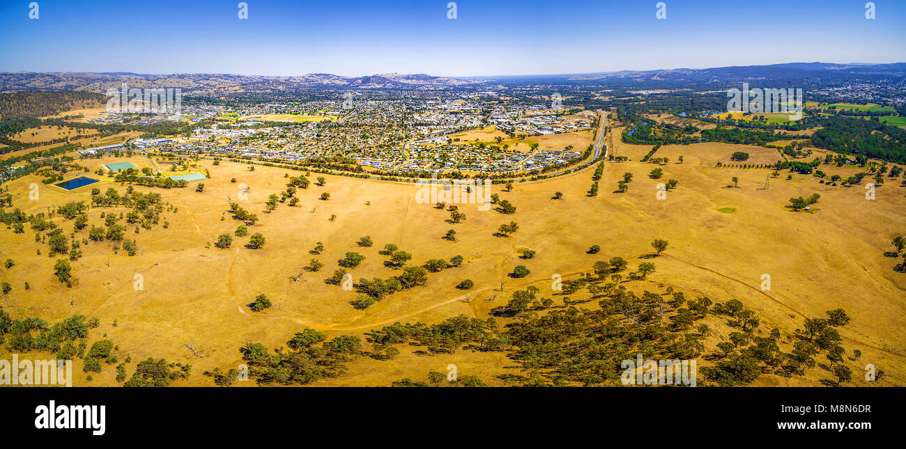 Antenna paesaggio panoramico di Wodonga - La città di Victoria, Australia Foto Stock