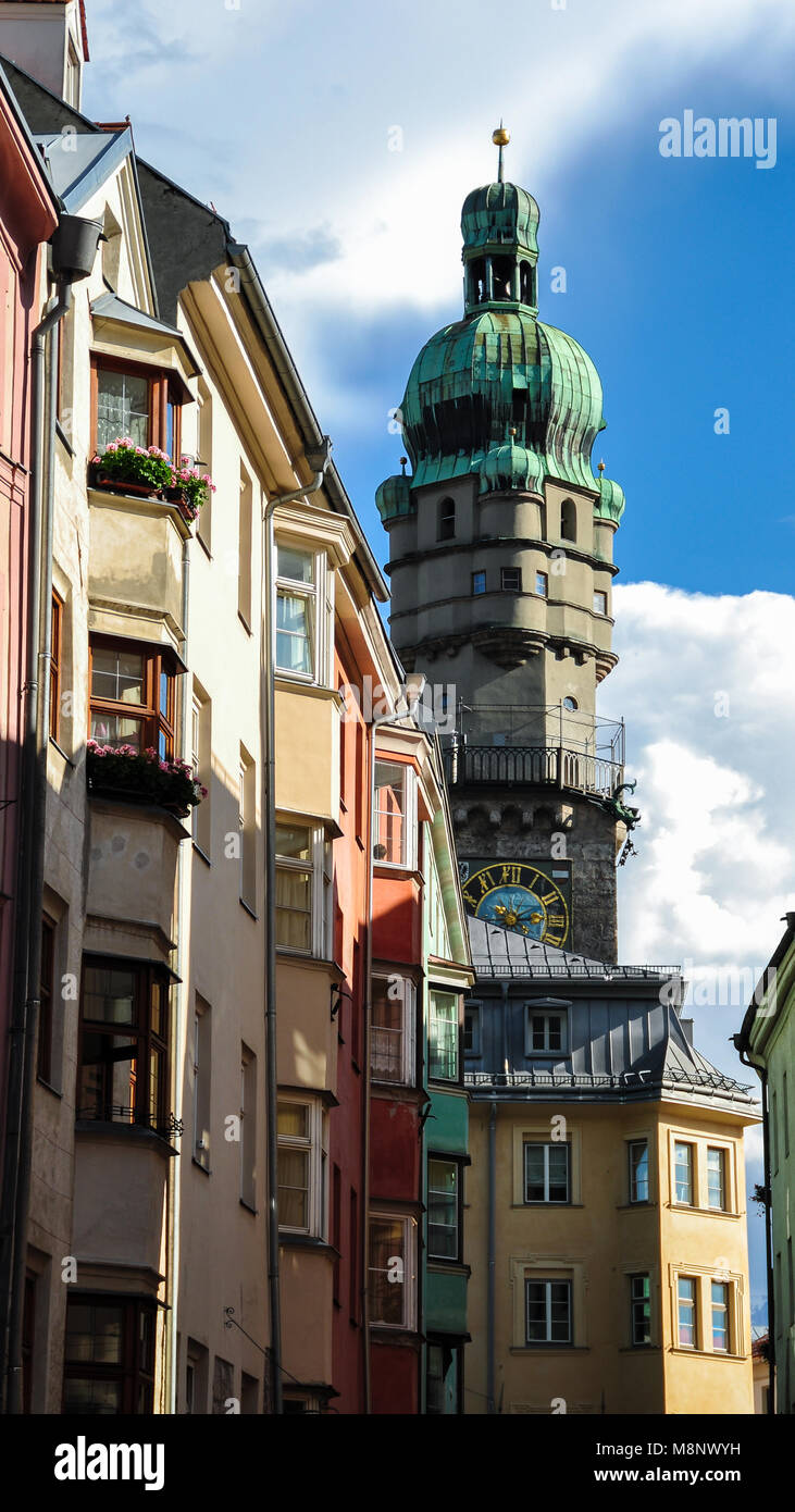 Stadtturm in Innsbruck Foto Stock