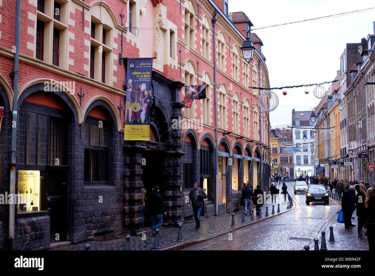 Scena di strada nella vecchia Lille - Musee de l'Hospice Comtesse, Lille Foto Stock