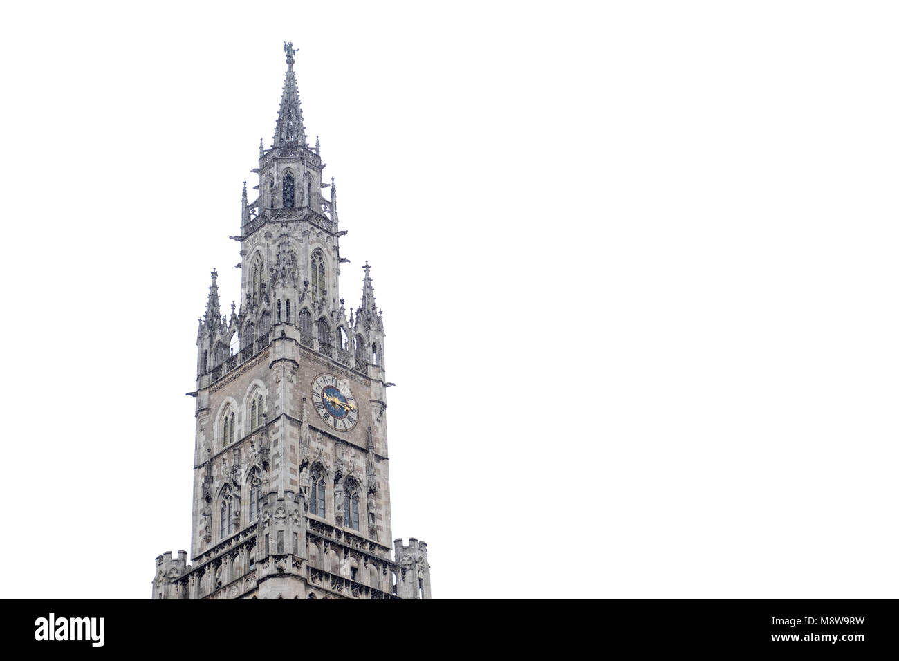 Nevicava a Rathaus-Glockenspiel in Marienplatz, Monaco di Baviera, Germania Foto Stock
