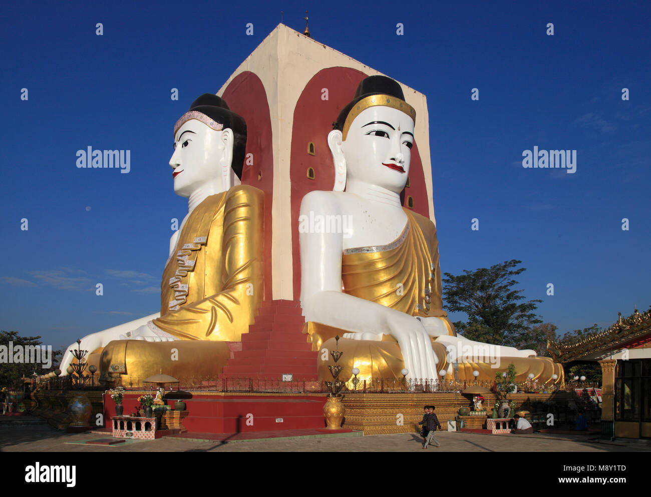 Myanmar Birmania, Bago, Kyaik Pun, statue di Buddha, Foto Stock