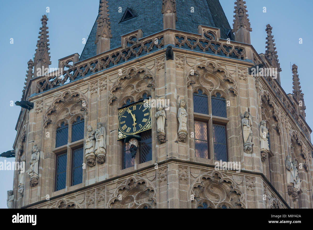 Le figure al municipio storico di Colonia, Germania Foto Stock