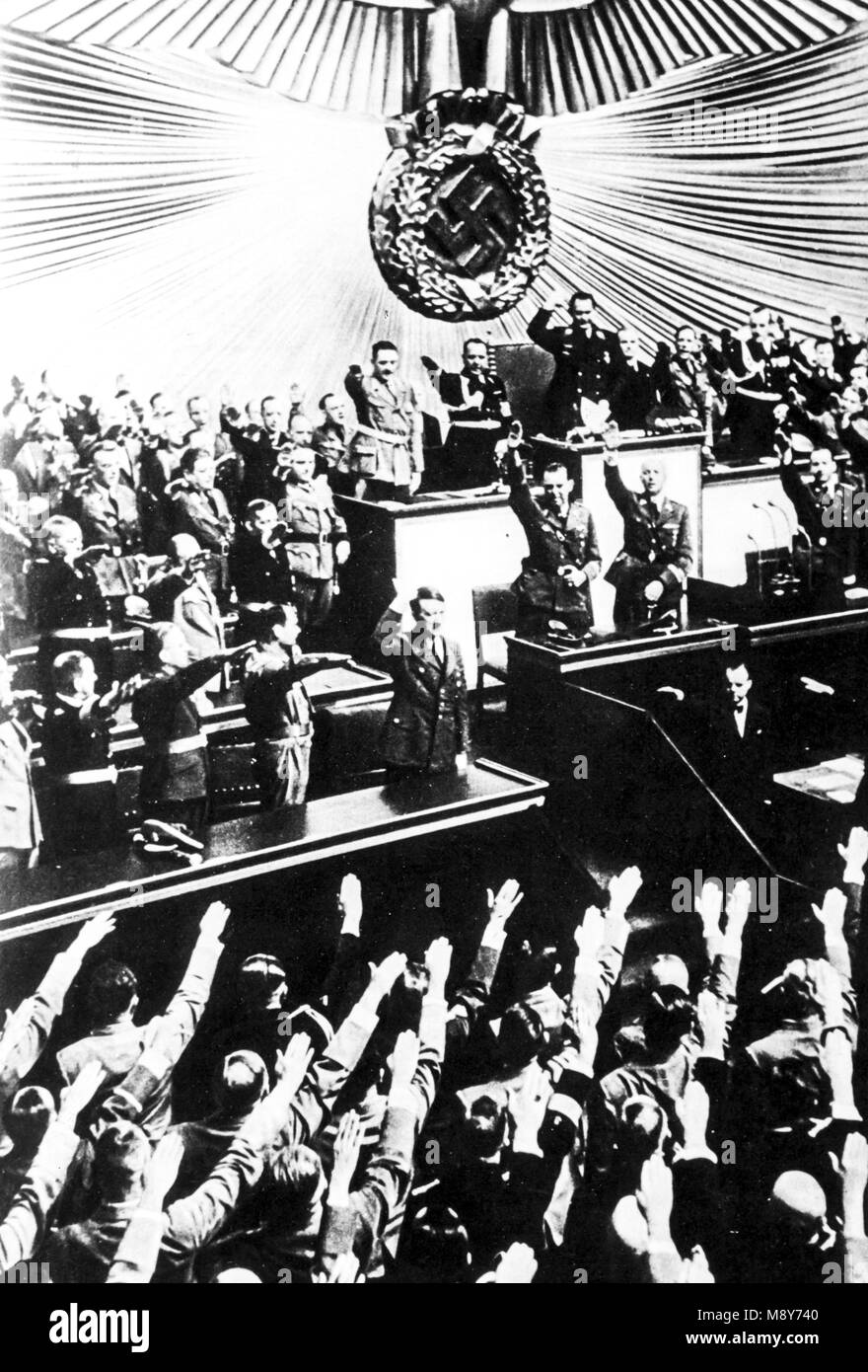 Adolf Hitler al Reichstag annuncia l invasione della Polonia, Berlino, 1939 Foto Stock