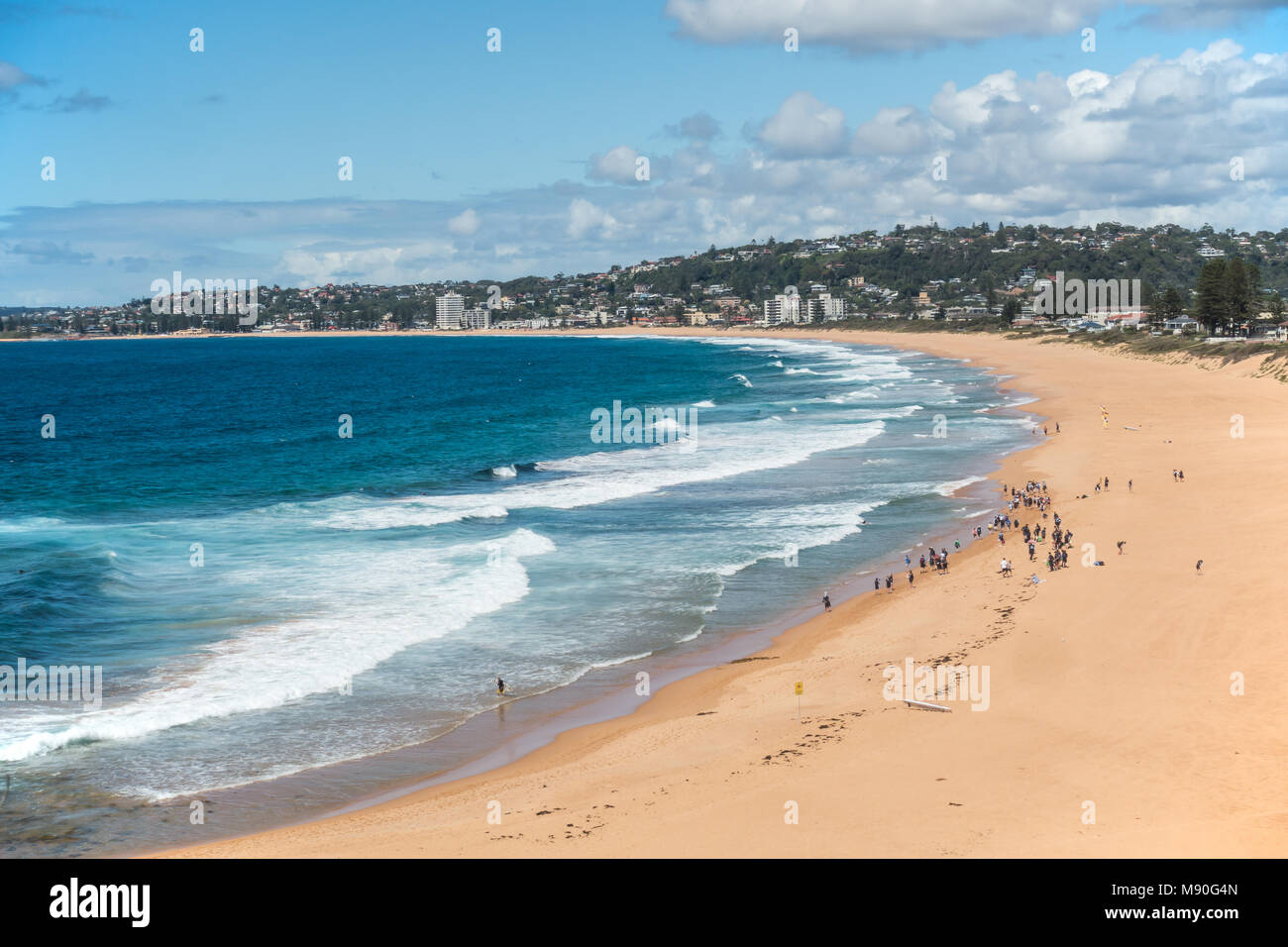 Sobborgo di Sydney Nord Narrabeen Beach in autunno. Foto Stock