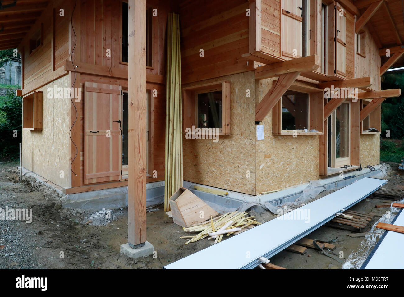 Struttura in legno di casa in costruzione. Foto Stock