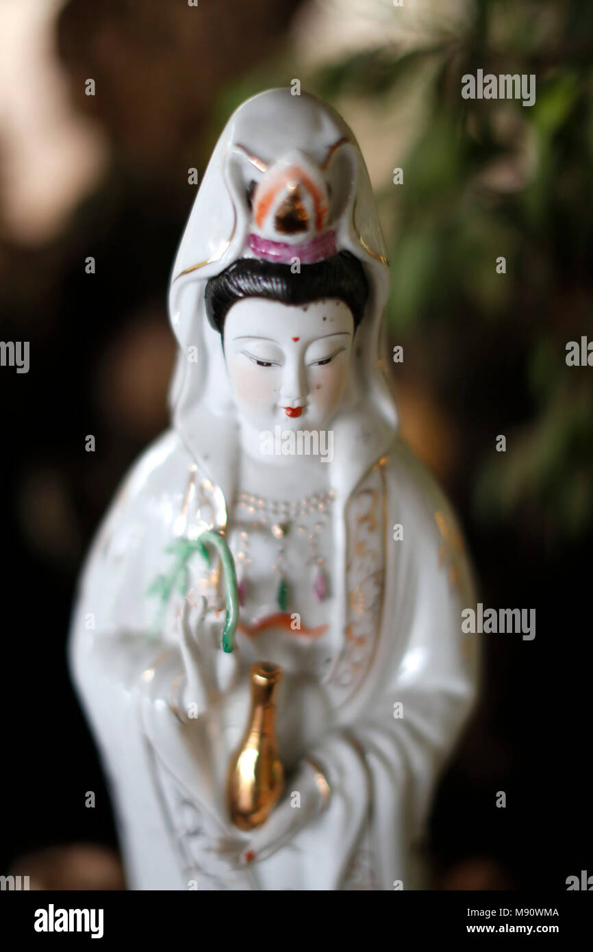 Quan Am, il Bodhisattva della compassione. Statua. Vung Tau. Il Vietnam. Foto Stock