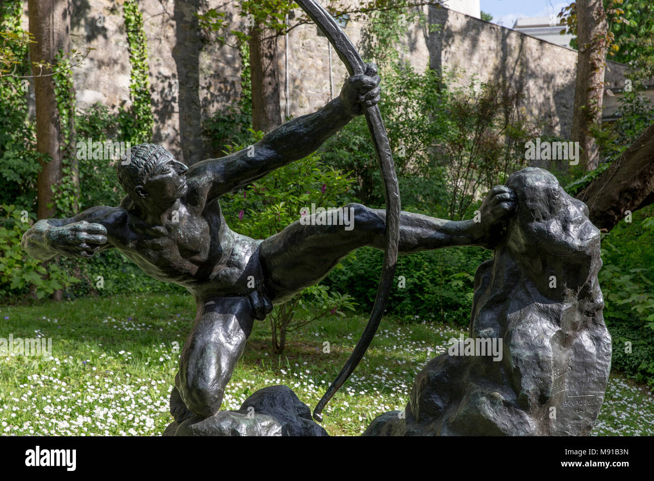 Maurice Denis museum, Saint Germain en Laye, Francia. Antoine Bourdelle, HeraklÃ¨s archer (Heracles con un inchino), 1909, bronzo. Foto Stock