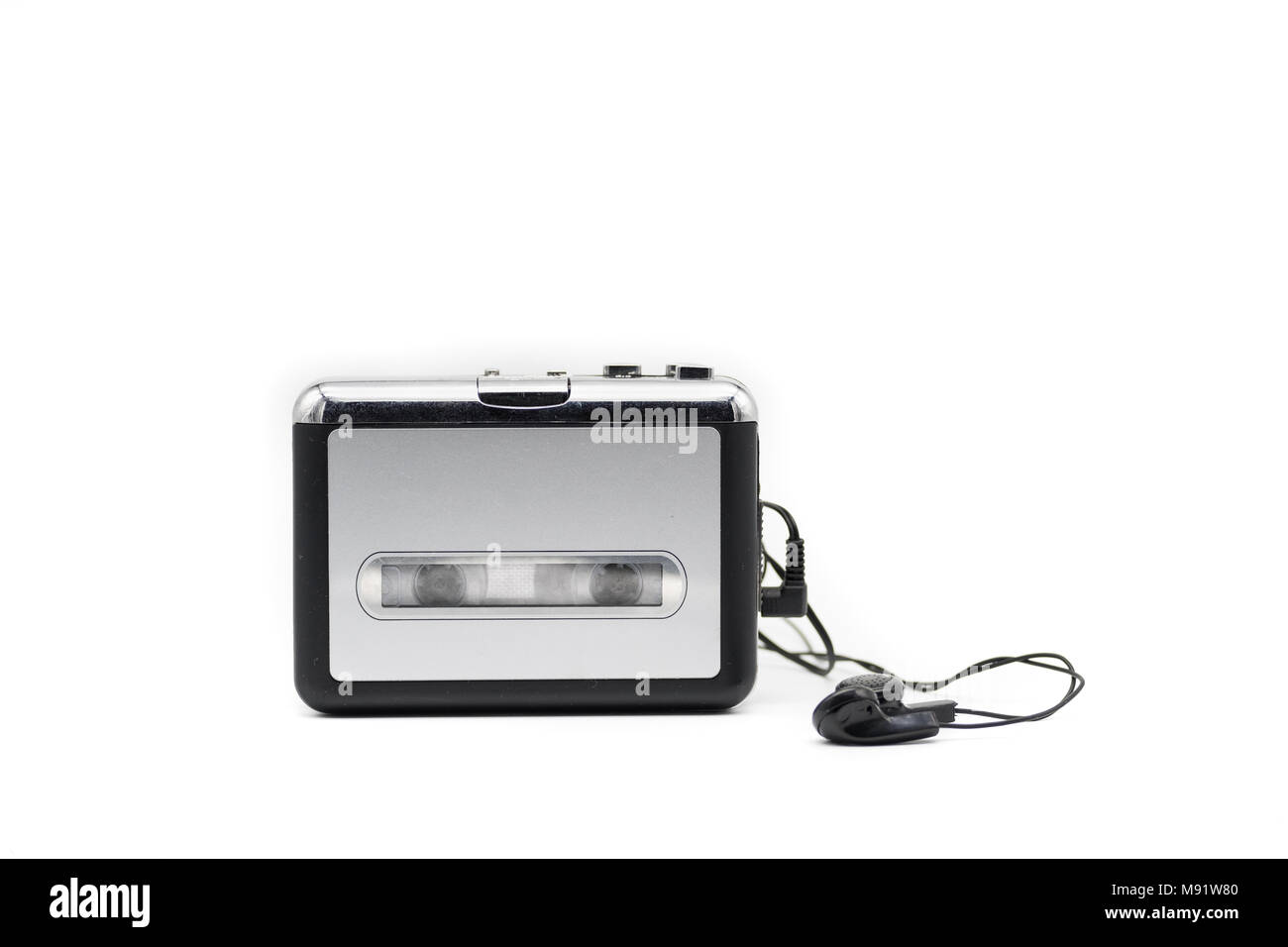 Portatile lettore di nastro con gli auricolari isolati su sfondo bianco Foto Stock