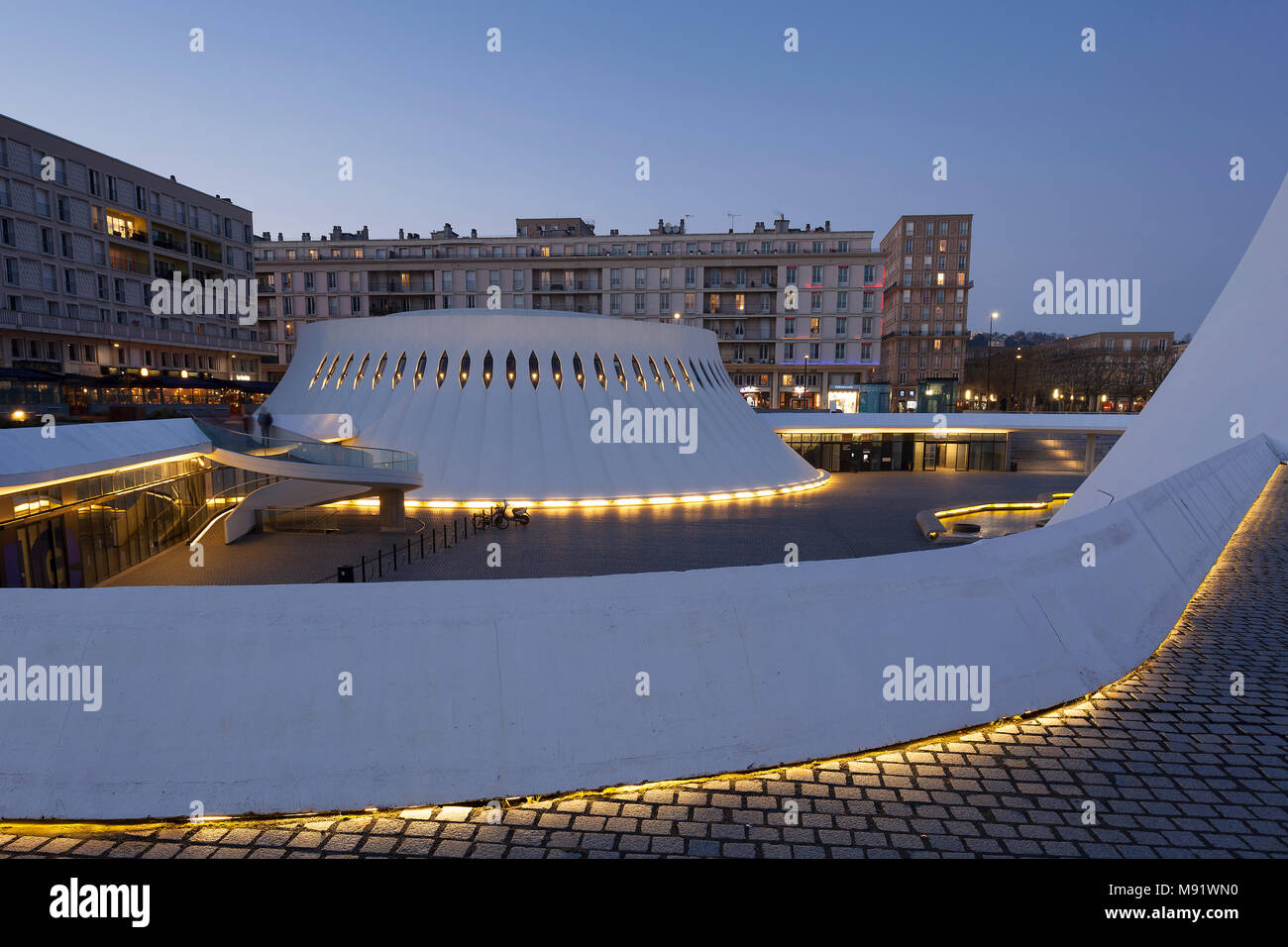 Centro culturale di Oscar Niemeyer, Le Havre, dipartimento Seine-Maritime, Francia Foto Stock