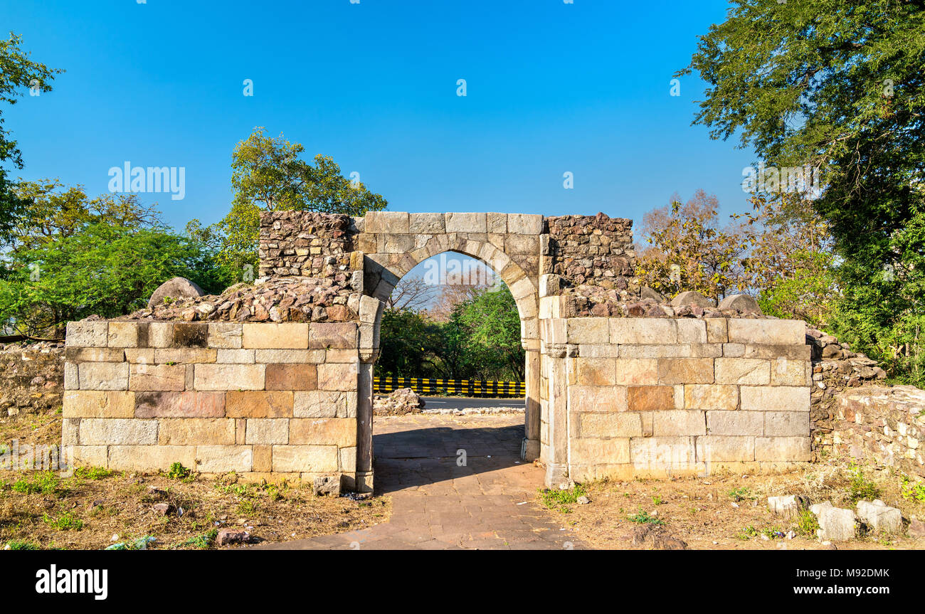 Atak Gate di Pavagadh Fort - nello Stato di Gujarat in India Foto Stock
