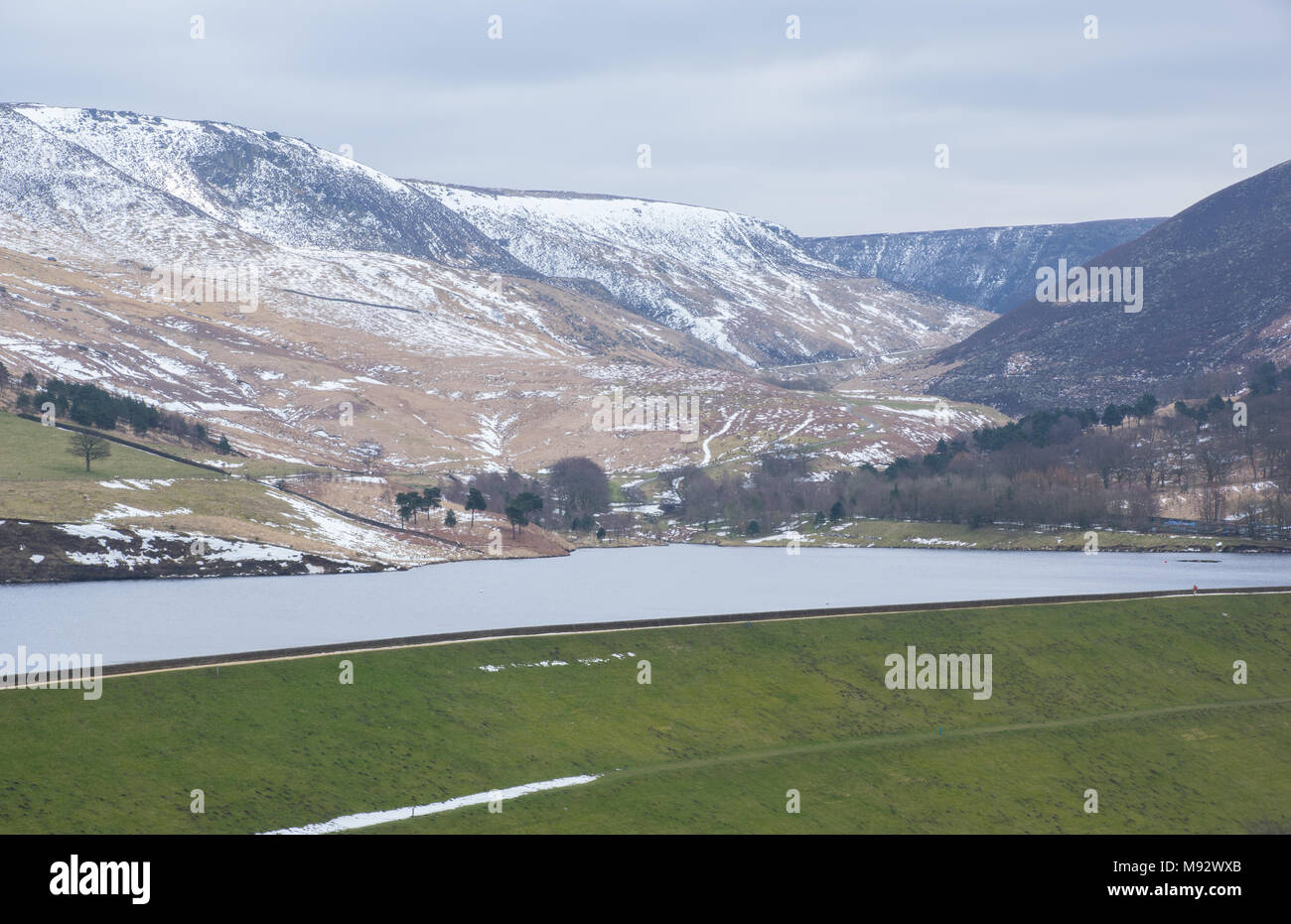 Serbatoio Dovestone, Parco Nazionale di Peak District, South Pennines, Inghilterra Foto Stock