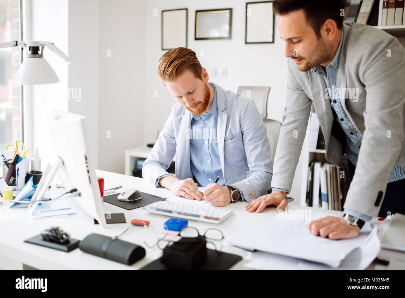 I colleghi di pianificazione obiettivi di avvio Foto Stock