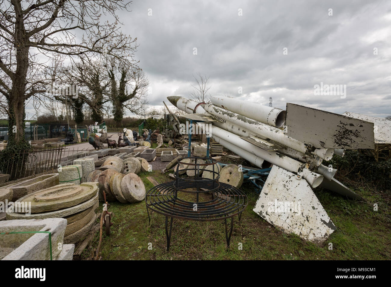 Un Bristol Bloodhound missili terra-aria per la vendita in un Somerset cantiere di bonifica, UK. Foto Stock