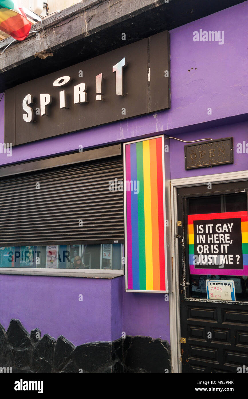 Lo Spirito gay bar a Benidorm Old Town, Costa Blanca Spagna Foto Stock