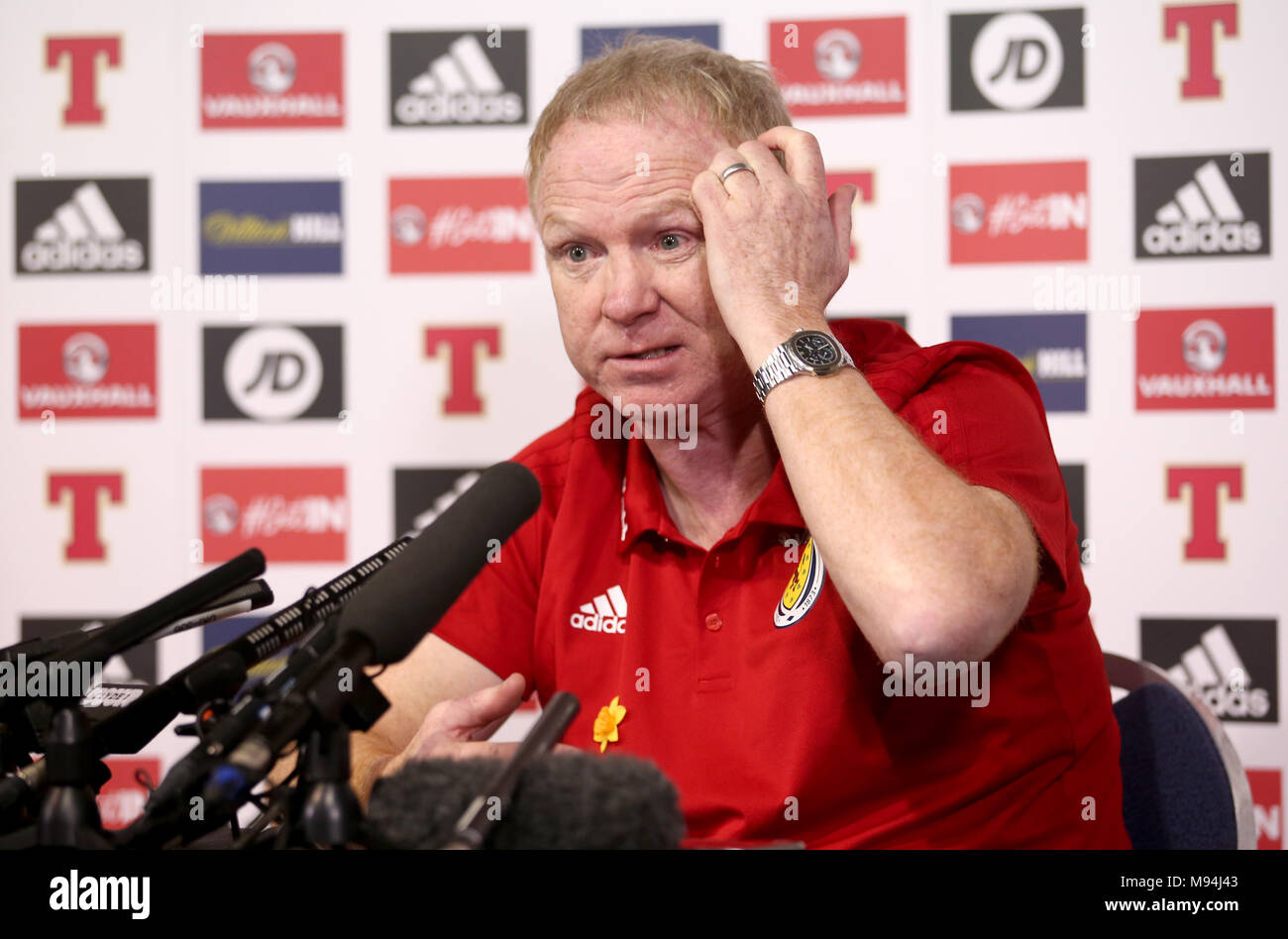 Scozia responsabile Alex McLeish durante una conferenza stampa a Hampden Park, Glasgow. Foto Stock