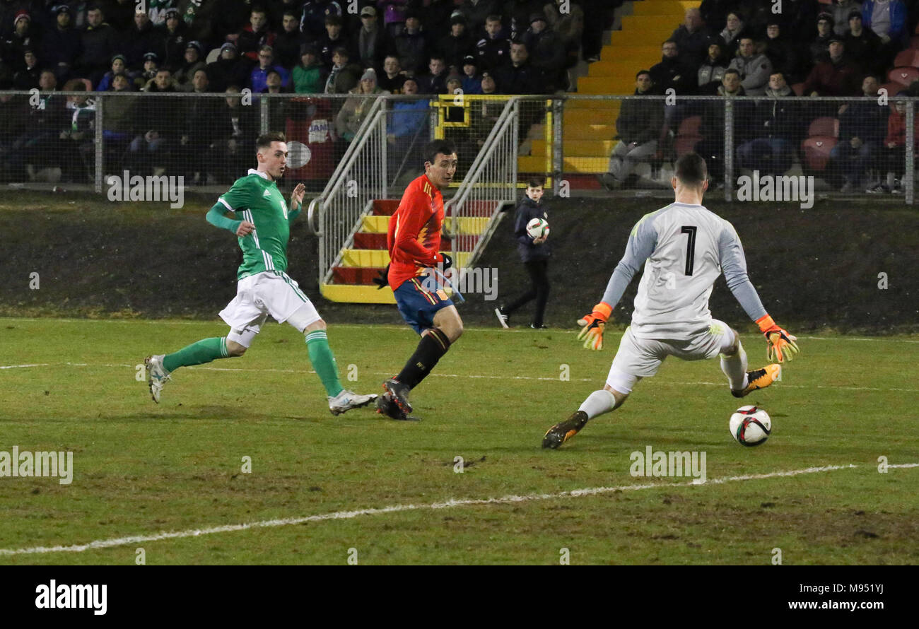 Shamrock Park, Portadown, Irlanda del Nord Regno Unito. Il 22 marzo 2018. Calcio internazionale - 2019 UEFA Under 21 Qualificatore del campionato - Gruppo 2 - Irlanda del Nord / Spagna. Spagna Mikel Oyarzabal (11) apre il punteggio. Credito: David Hunter/Alamy Live News. Foto Stock