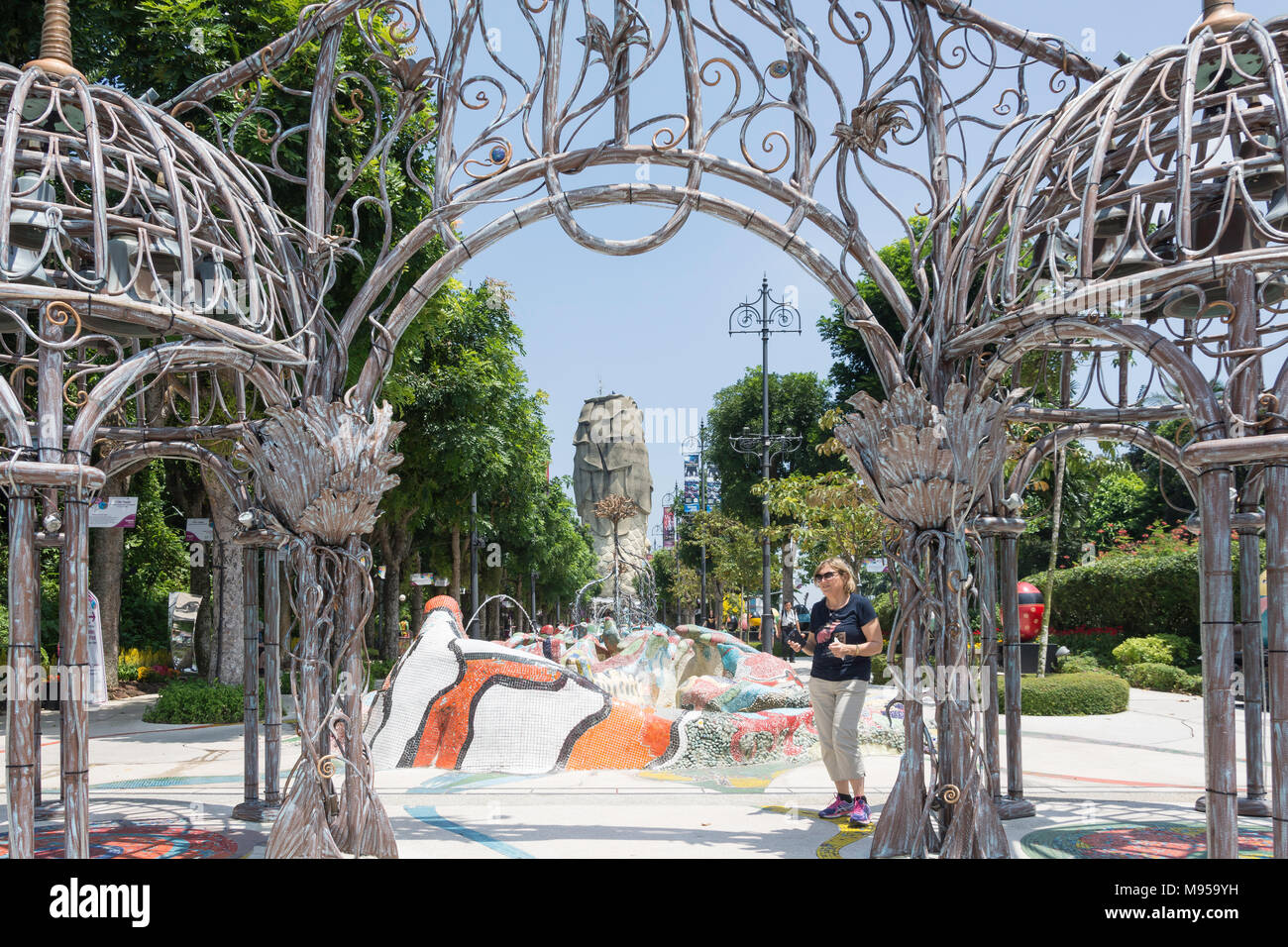 Fontana giardini presso l'Isola di Sentosa, Regione centrale, Singapore Island (Pulau Ujong), Singapore Foto Stock