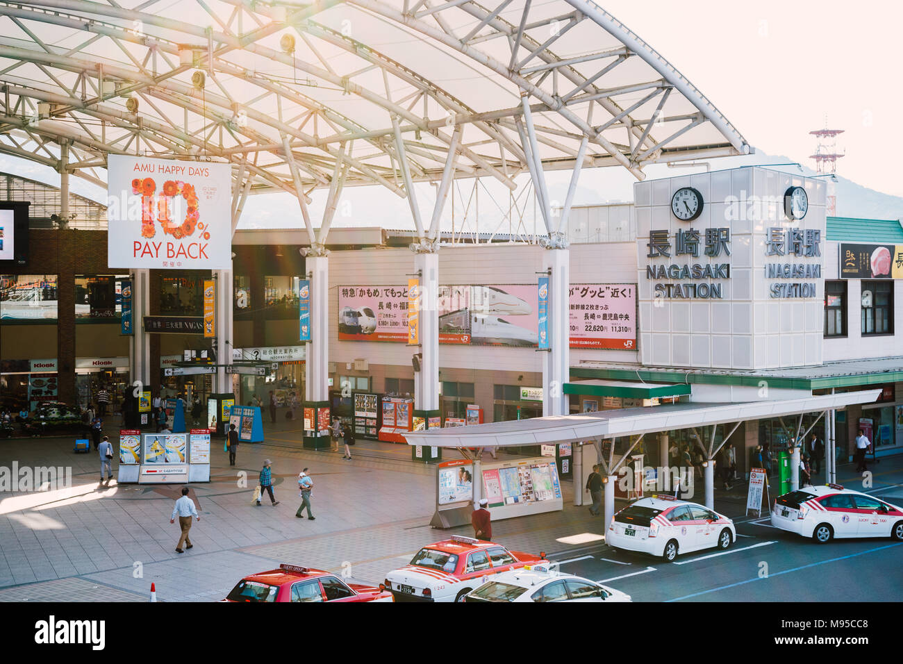 Nagasaki, Giappone - 25 Maggio 2015 : Nagasaki stazione ferroviaria Foto Stock