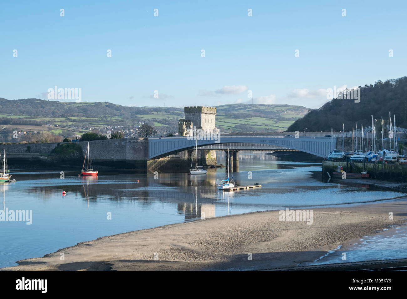 Conwy River Road bridge in Galles del Nord Regno Unito Foto Stock