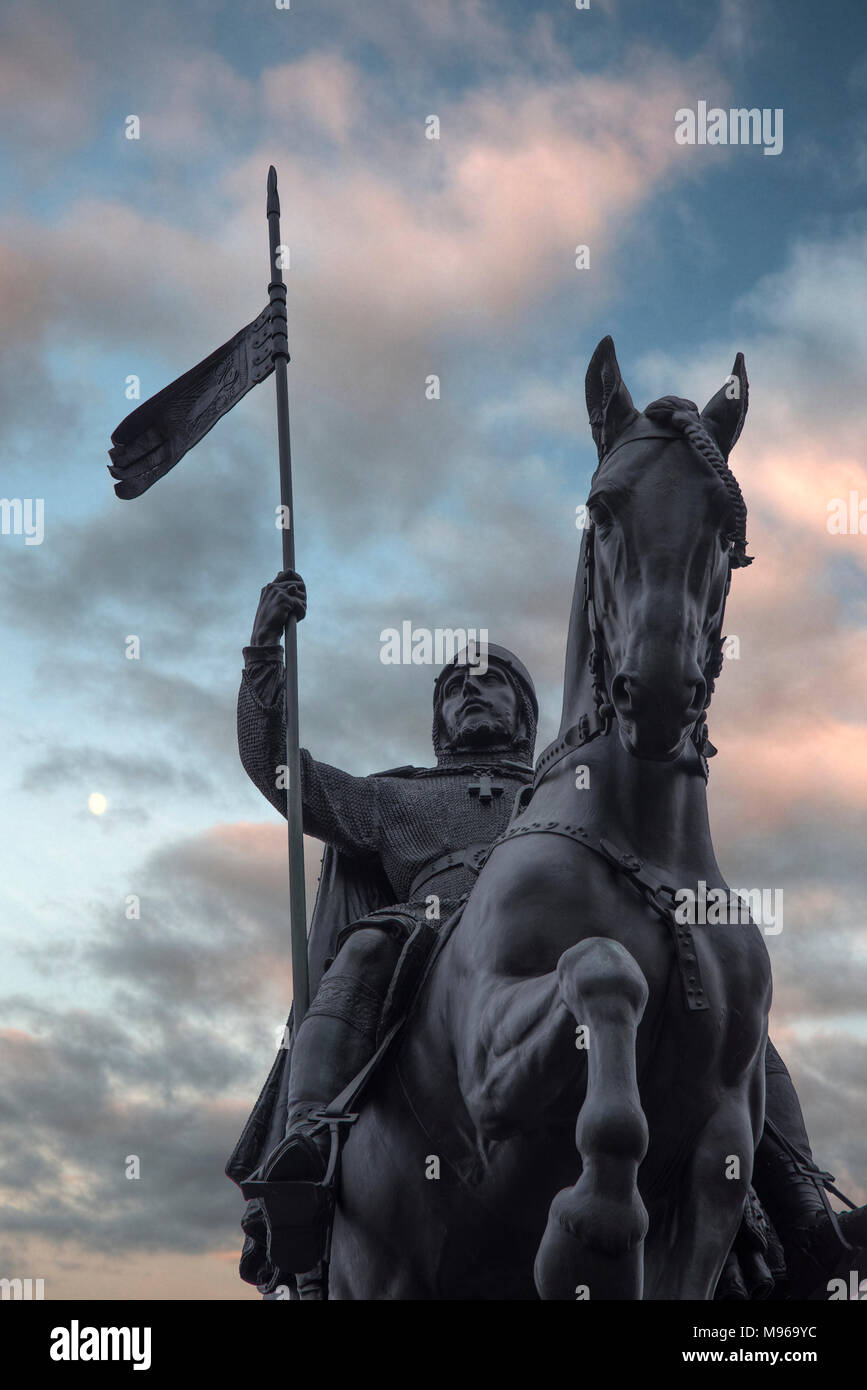 Monumento a San Venceslao sulla piazza San Venceslao di fronte al Museo Nazionale di Praga Foto Stock