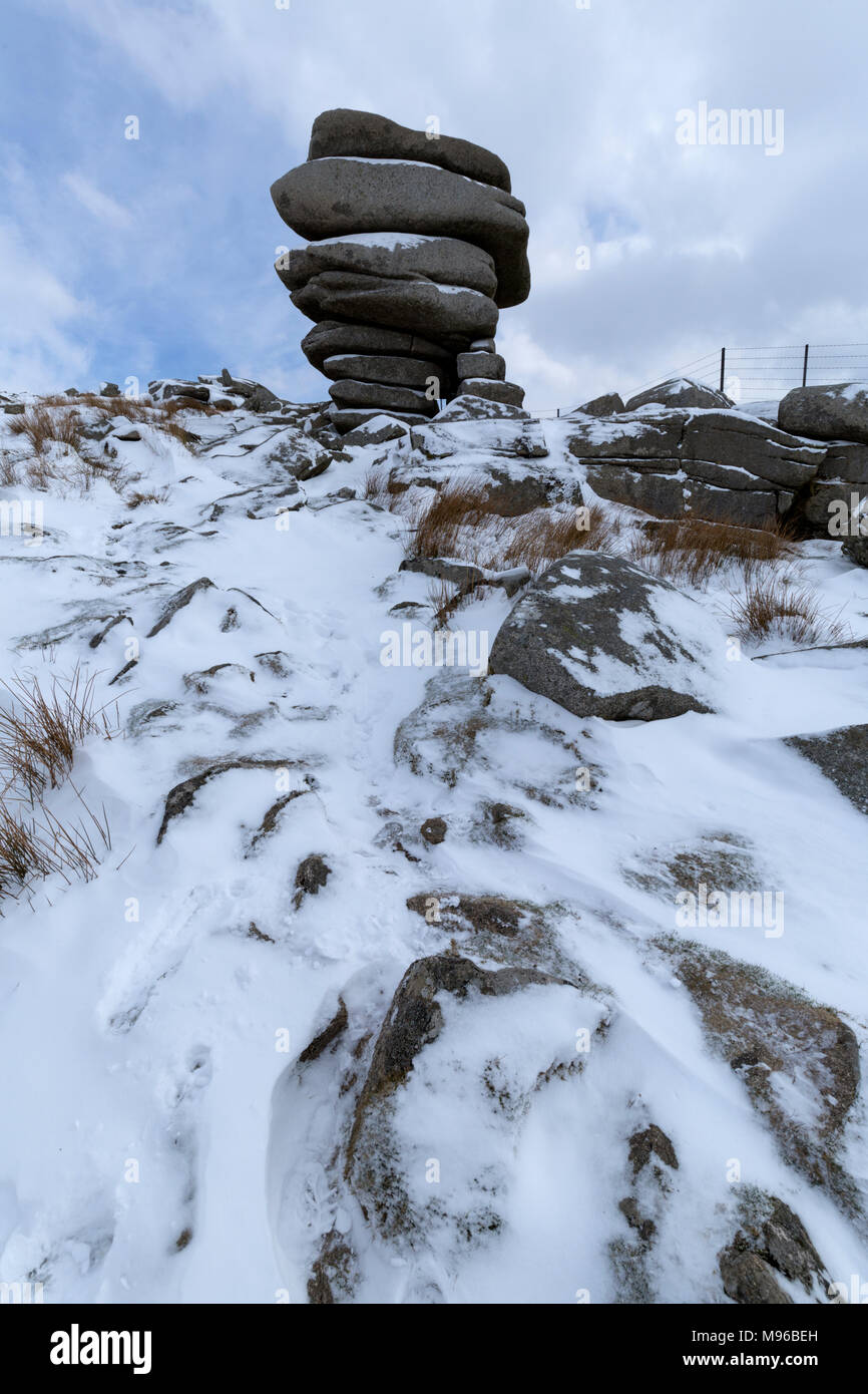 Il famoso Cheesewring in alto sulla collina Stowes Bodmin Moor Foto Stock