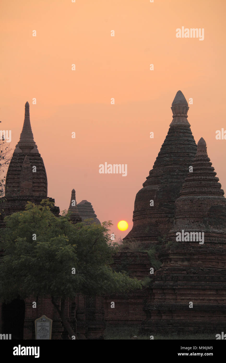Myanmar Birmania, Bagan, templi, tramonto, Foto Stock