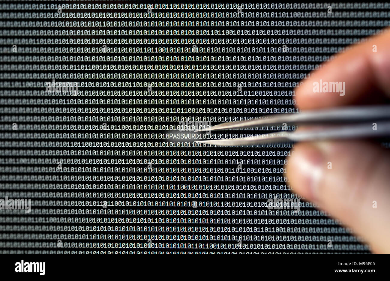 Mano sul codice binario, di prelevare il testo della password Foto Stock