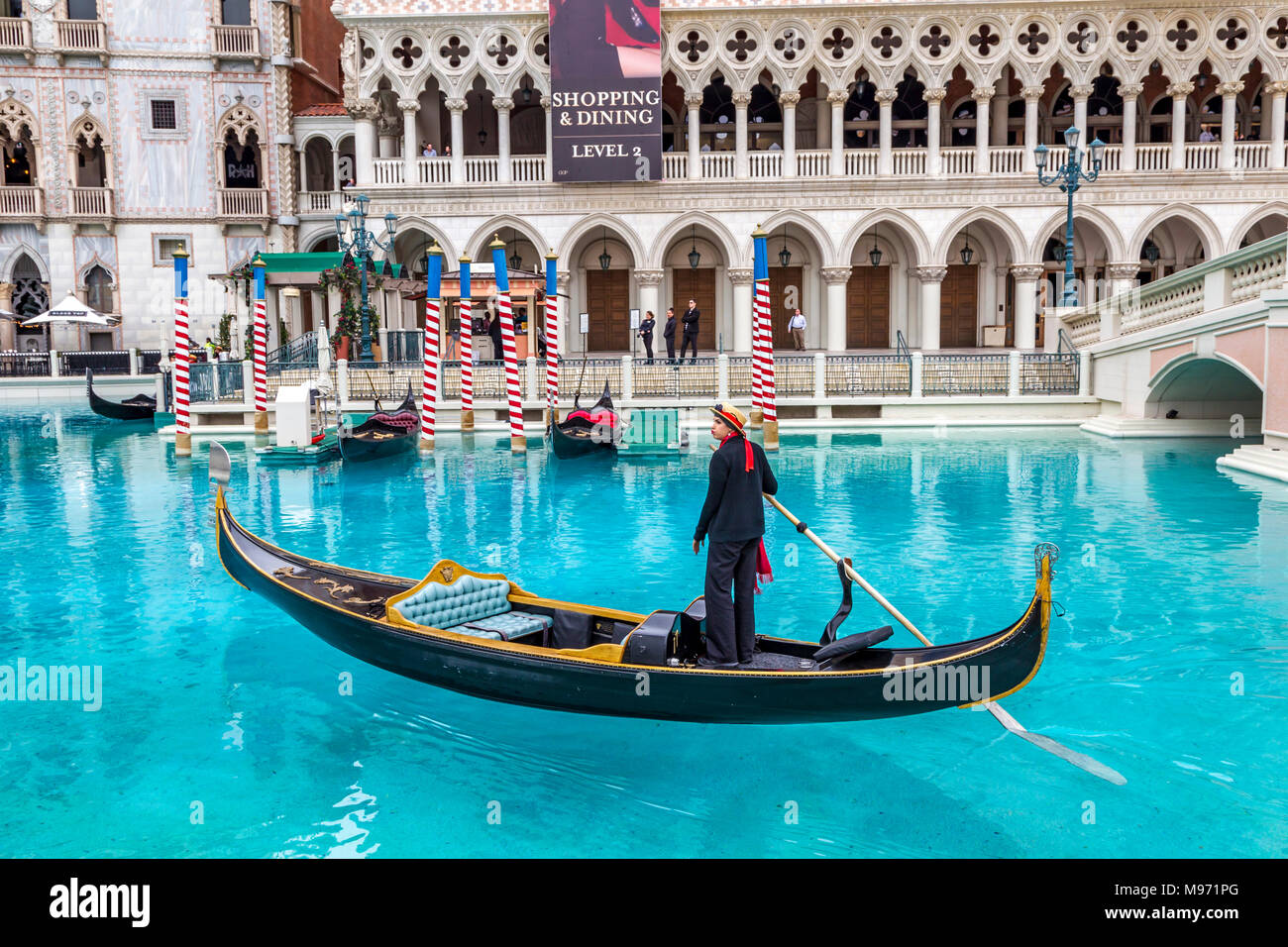 Al di fuori di gondola veneziana, Las Vegas, Narvarda durante il giorno. U.S.A Foto Stock