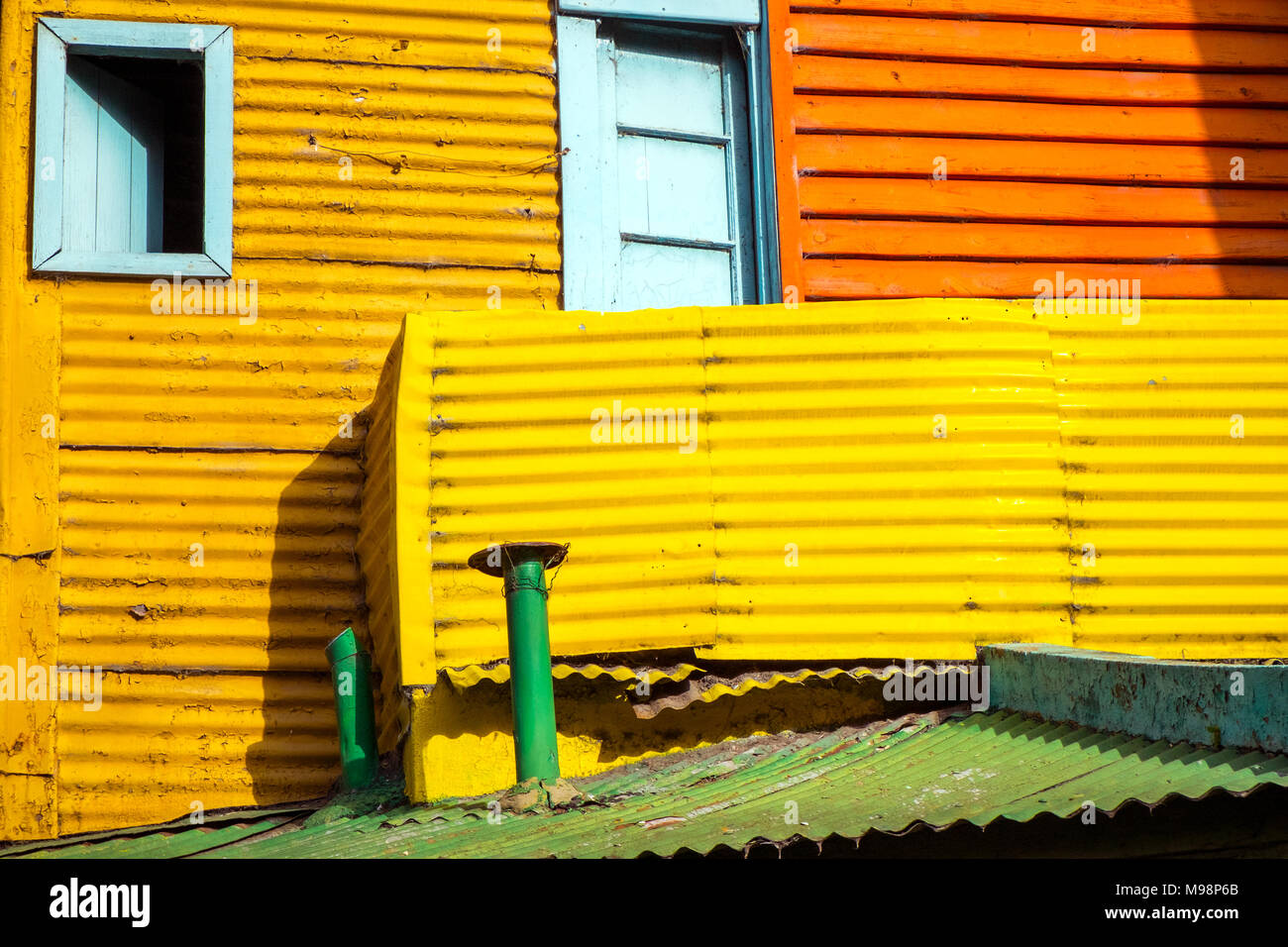 Dettaglio di una delle case colorate a La Boca, Buenos Aires Foto Stock