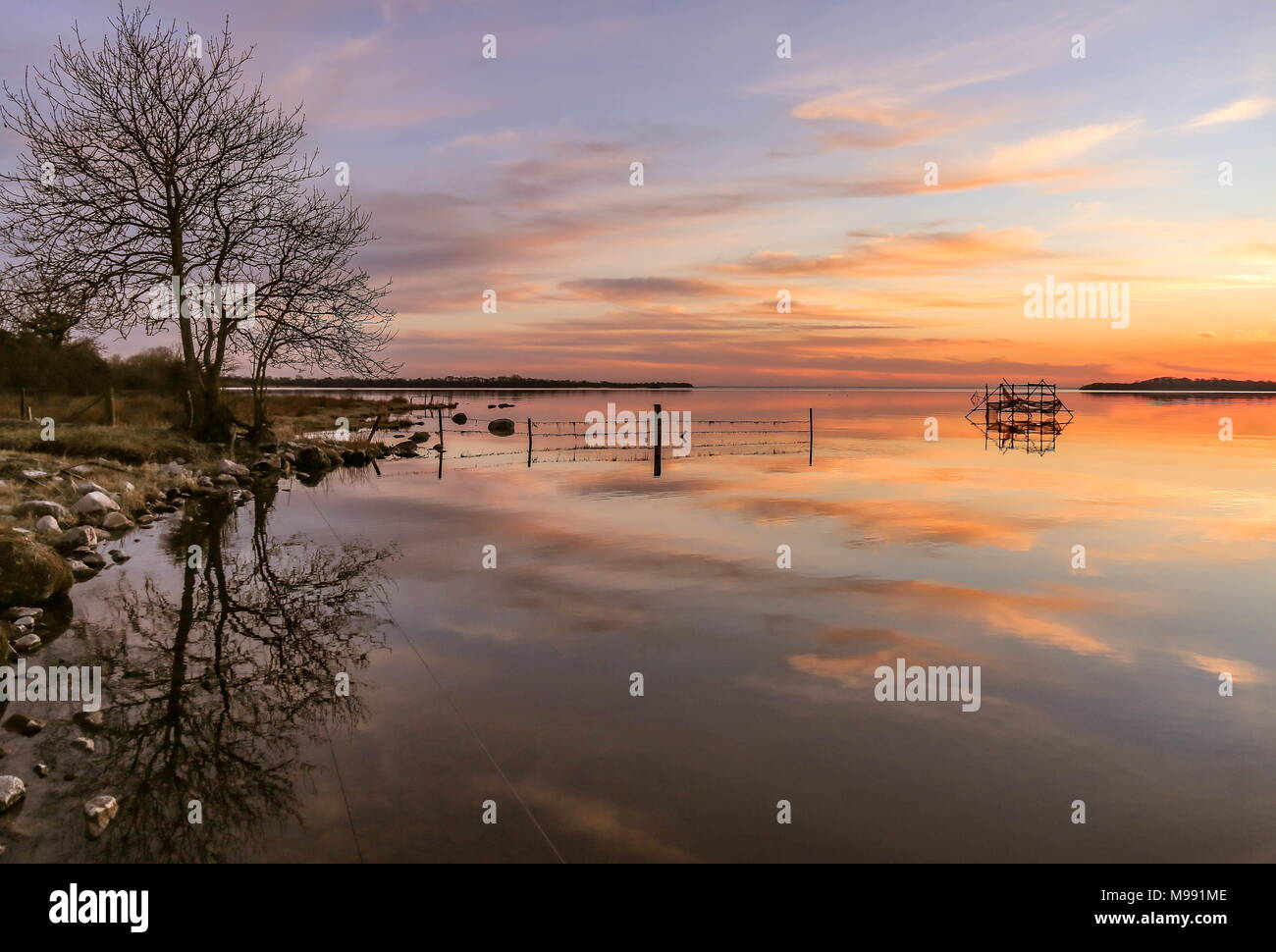 Lough Neagh tramonto. Foto Stock