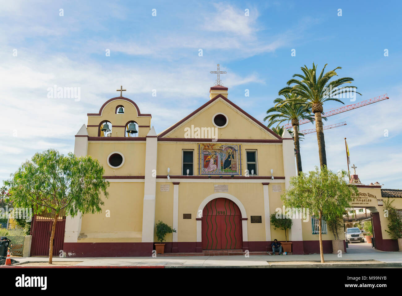 Los Angeles, MAR 3: vista esterna della Madonna Regina degli Angeli chiesa cattolica nel centro cittadino sul Mar 3, 2018 a Los Angeles Foto Stock