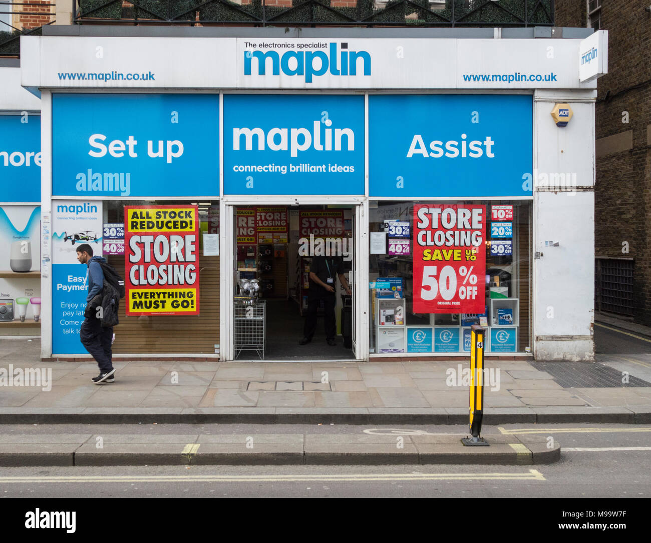 Chiusura del negozio a Maplin, la catena di elettronica store, su King Street, Hammersmith, Londra W8, Regno Unito Foto Stock