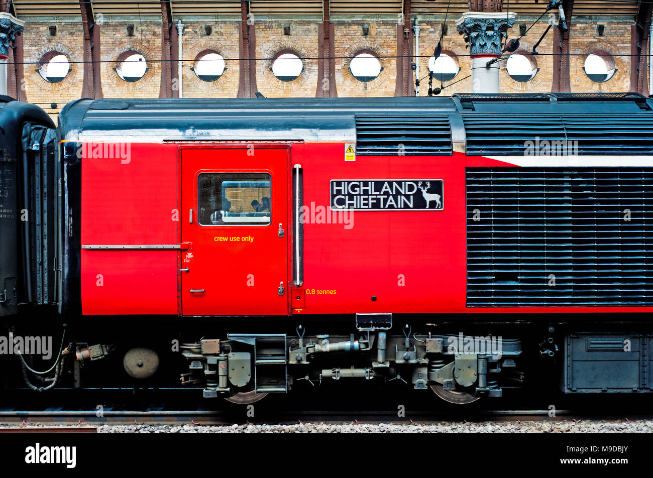 Classe ferroviaria 43003 motore, Highland targhetta Chieftan dettaglio, la stazione di York, York Foto Stock