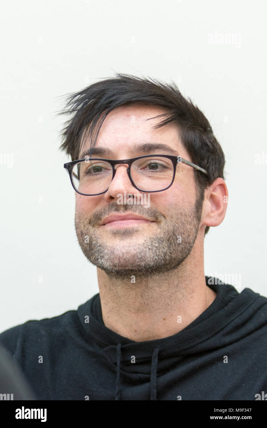 Bonn, Germania, 24 Mar 2018. Attore Tom Ellis (Lucifero) a MagicCon, una tre-giorni (23-25 marzo 2018) fantasia & mistero convenzione della ventola. Credito: Markus Wissmann/Alamy Live News Foto Stock
