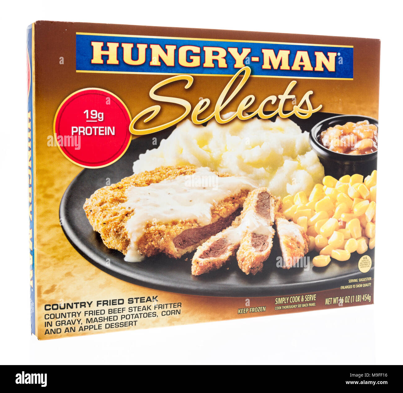 Winneconne, WI - 21 Marzo 2018: una scatola di fame uomo seleziona il pasto in country fried steak isolato su un background. Foto Stock
