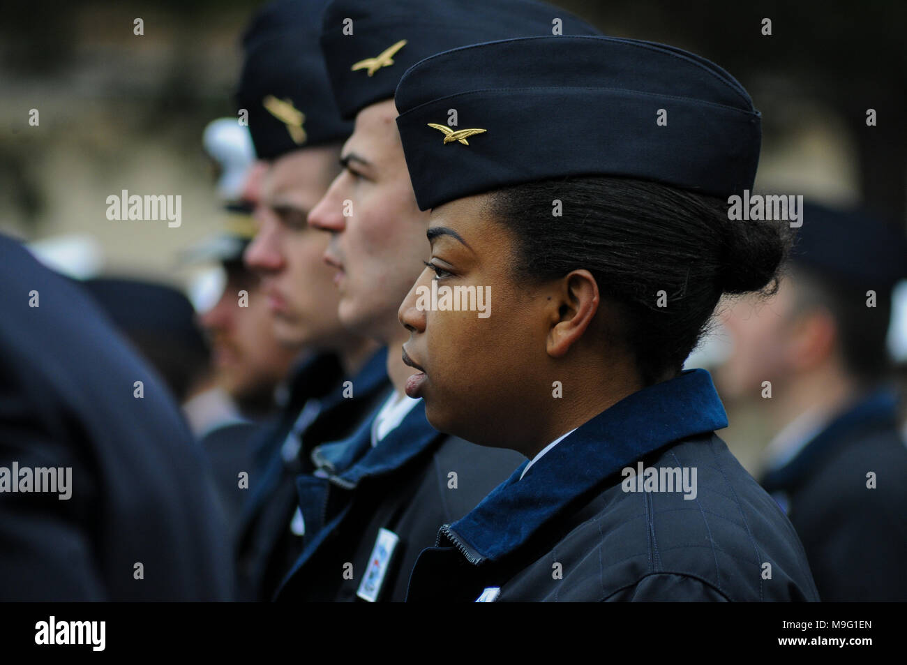 I giovani volontari per il servizio militare (CSMV) al distacco dell'aria 278 Base, in Amberieu en Bugey, Francia) Foto Stock