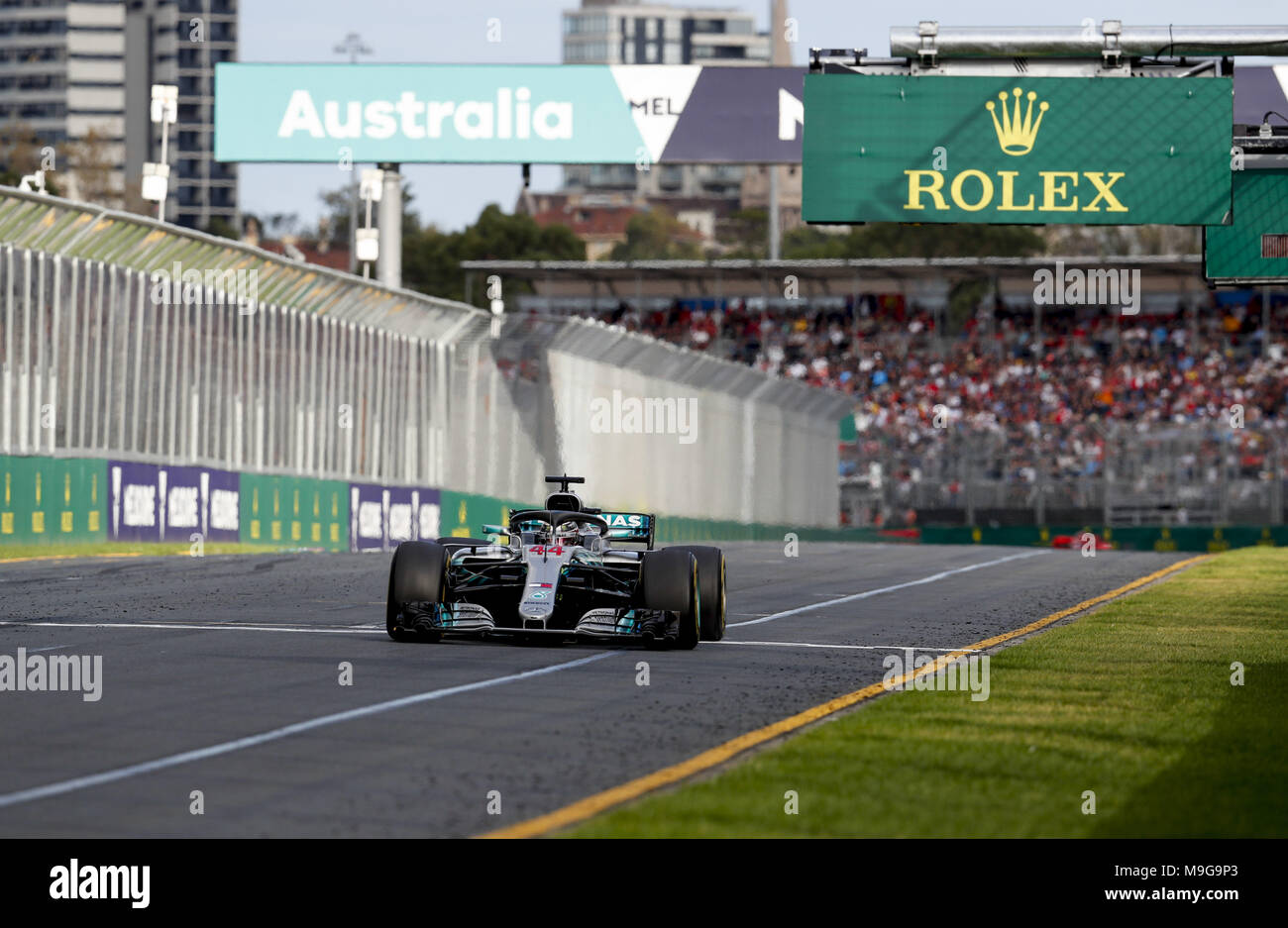 Melbourne, Australia. 25 Mar, 2018. Motorsports: FIA Formula One World Championship 2018, Melbourne, Victoria : Motorsports: Formula 1 2018 Rolex Australian Grand Prix, #44 Lewis Hamilton (GBR, Mercedes AMG Petronas Team di F1), | Utilizzo di credito in tutto il mondo: dpa picture alliance/Alamy Live News Foto Stock