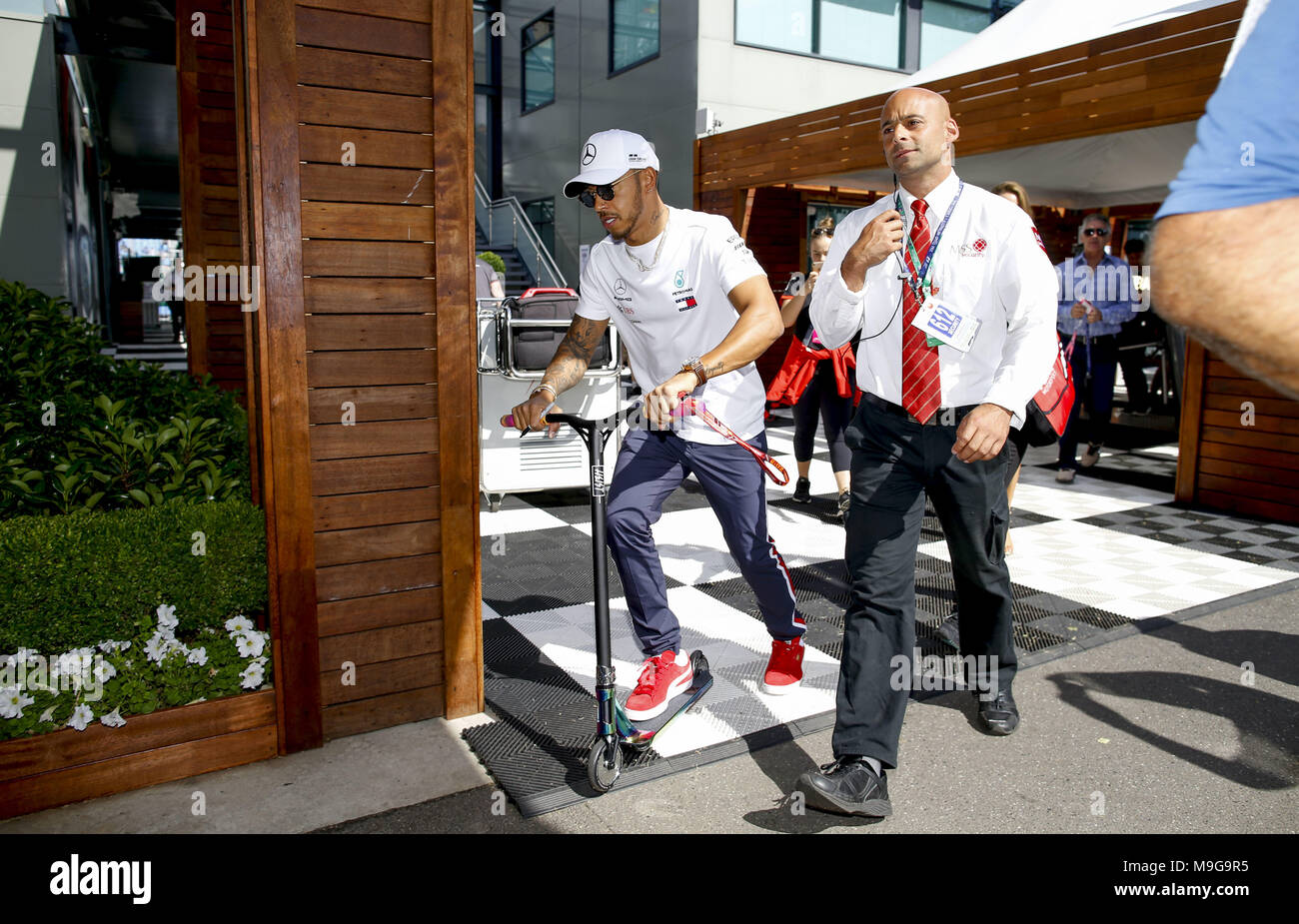 Melbourne, Australia. 25 Mar, 2018. Motorsports: FIA Formula One World Championship 2018, Melbourne, Victoria : Motorsports: Formula 1 2018 Rolex Australian Grand Prix, #44 Lewis Hamilton (GBR, Mercedes AMG Petronas Team di F1), | Utilizzo di credito in tutto il mondo: dpa picture alliance/Alamy Live News Foto Stock