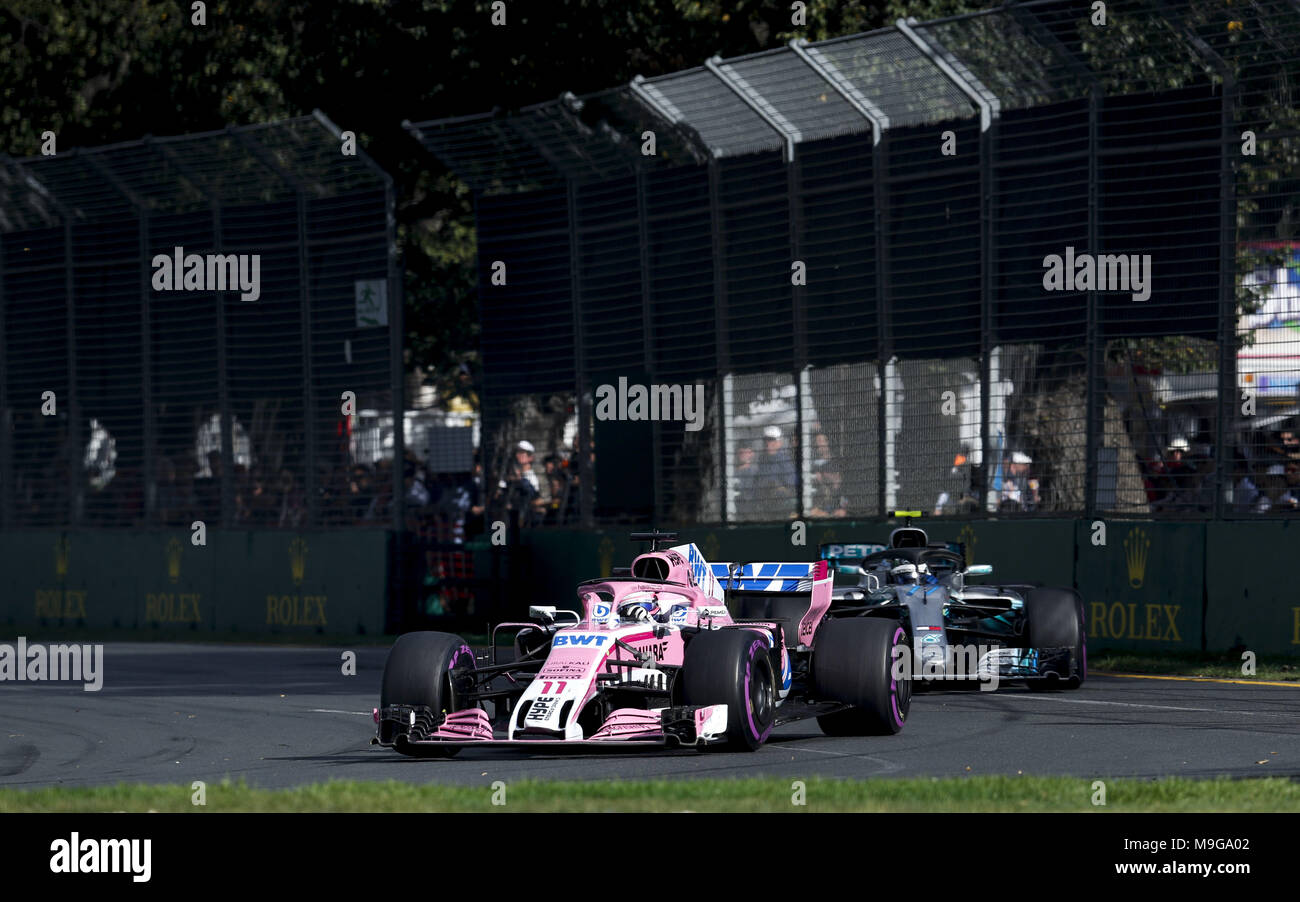 Melbourne, Australia. 25 Mar, 2018. Motorsports: FIA Formula One World Championship 2018, Melbourne, Victoria : Motorsports: Formula 1 2018 Rolex Australian Grand Prix, #11 Sergio Perez (MEX, Sahara Force India F1 Team), | Utilizzo di credito in tutto il mondo: dpa picture alliance/Alamy Live News Foto Stock