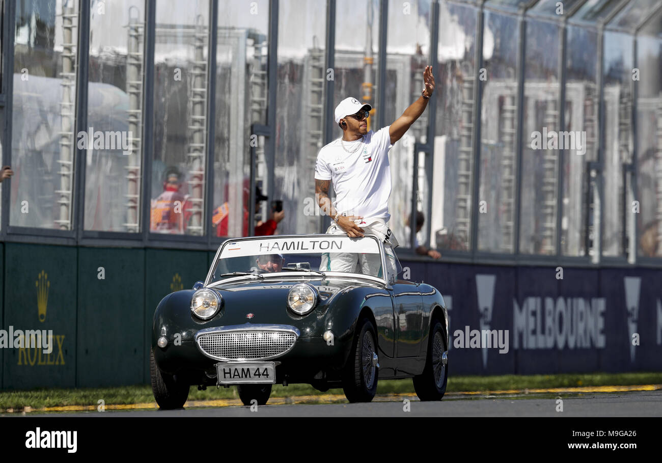 Melbourne, Australia. 25 Mar, 2018. Motorsports: FIA Formula One World Championship 2018, Melbourne, Victoria : Motorsports: Formula 1 2018 Rolex Australian Grand Prix, Lewis Hamilton, Mercedes AMG F1, nella parata dei piloti. | Utilizzo di credito in tutto il mondo: dpa picture alliance/Alamy Live News Foto Stock