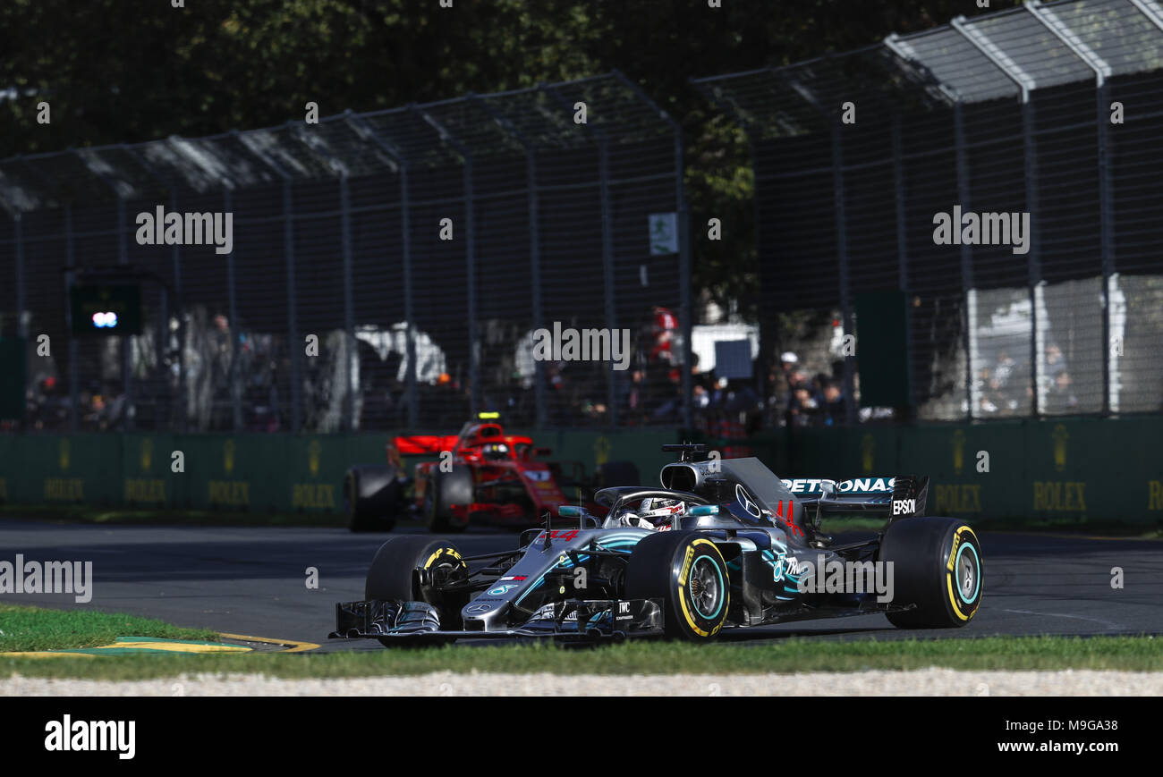 Melbourne, Australia. 25 Mar, 2018. Motorsports: FIA Formula One World Championship 2018, Melbourne, Victoria : Motorsports: Formula 1 2018 Rolex Australian Grand Prix, #44 Lewis Hamilton (GBR, Mercedes AMG Petronas Team di F1), | Utilizzo di credito in tutto il mondo: dpa picture alliance/Alamy Live News Foto Stock