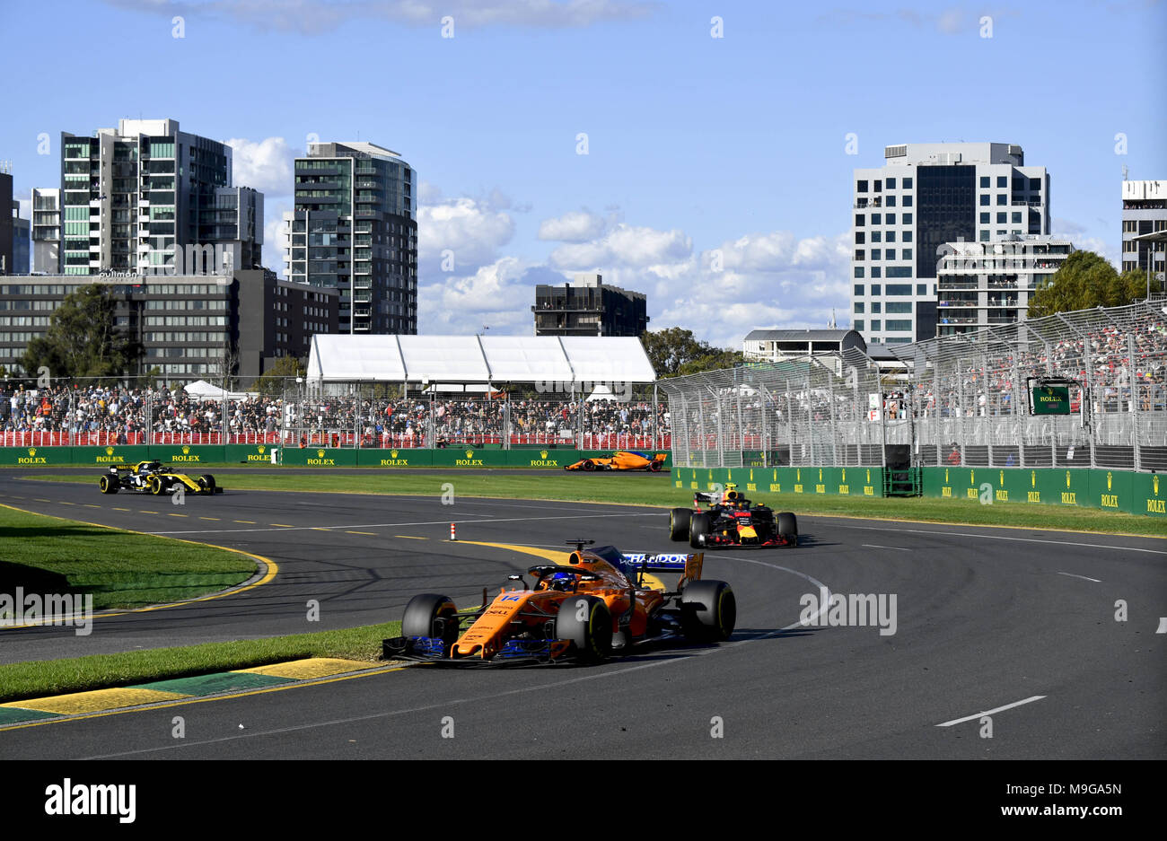 Melbourne, Australia. 25 Mar, 2018. Motorsports: FIA Formula One World Championship 2018, Melbourne, Victoria : Motorsports: Formula 1 2018 Rolex Australian Grand Prix, #14 Fernando Alonso (ESP, McLaren-Renault), | Utilizzo di credito in tutto il mondo: dpa/Alamy Live News Credito: dpa picture alliance/Alamy Live News Foto Stock
