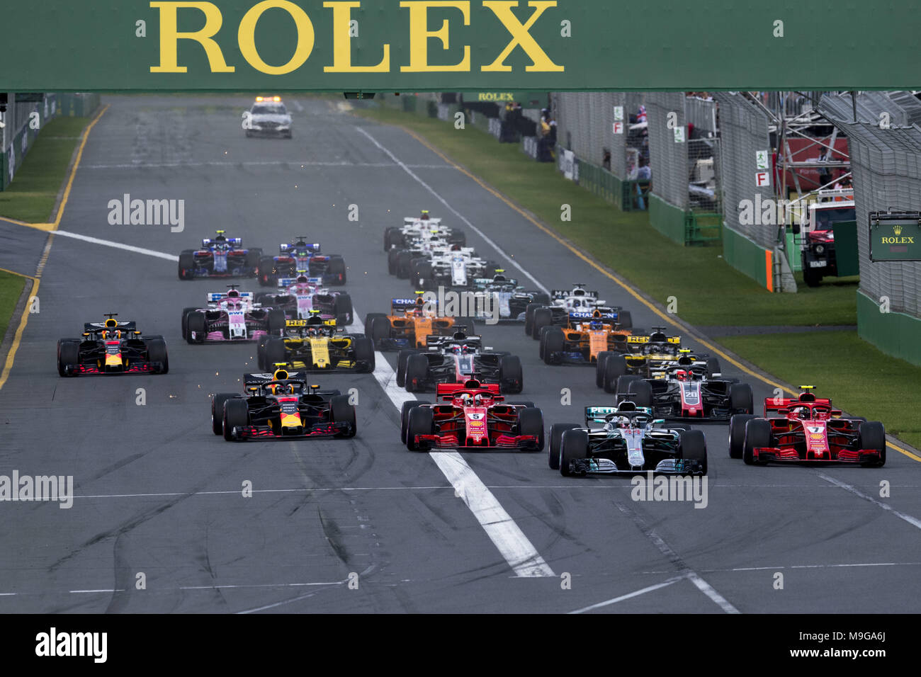 Melbourne, Australia. 25 Mar, 2018. Motorsports: FIA Formula One World Championship 2018, Melbourne, Victoria : Motorsports: Formula 1 2018 Rolex Australian Grand Prix, Start | Utilizzo di credito in tutto il mondo: dpa/Alamy Live News Credito: dpa picture alliance/Alamy Live News Foto Stock