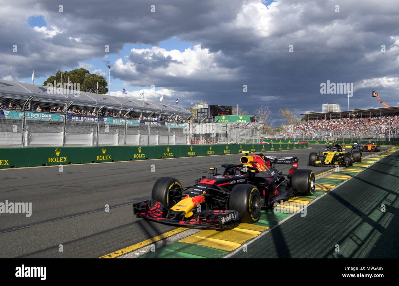 Melbourne, Australia. 25 Mar, 2018. Motorsports: FIA Formula One World Championship 2018, Melbourne, Victoria : Motorsports: Formula 1 2018 Rolex Australian Grand Prix, #33 Max Verstappen (NDL, Red Bull Racing), | Utilizzo di credito in tutto il mondo: dpa/Alamy Live News Credito: dpa picture alliance/Alamy Live News Foto Stock