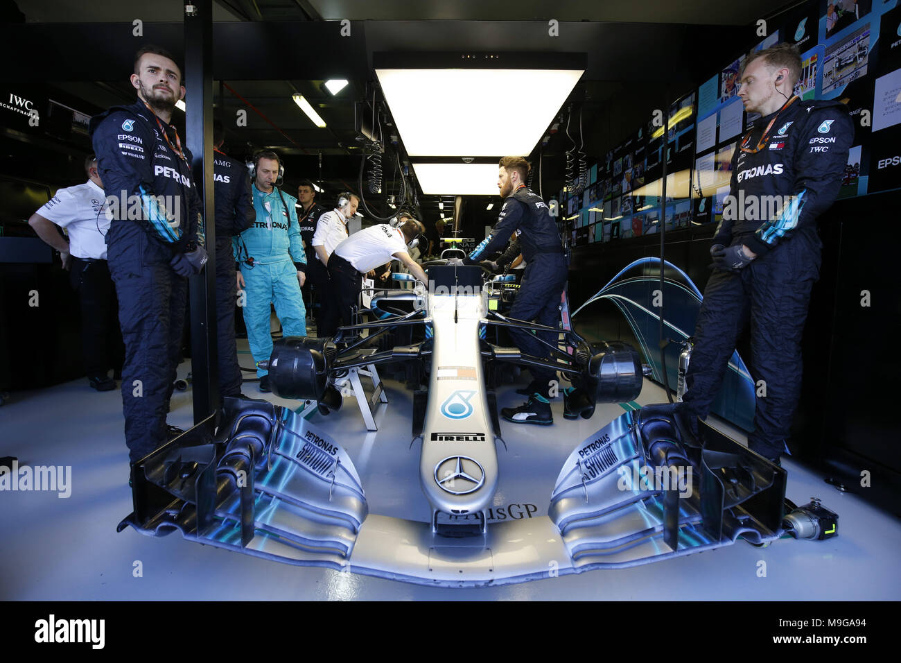 Melbourne, Australia. 25 Mar, 2018. Motorsports: FIA Formula One World Championship 2018, Melbourne, Victoria : Motorsports: Formula 1 2018 Rolex Australian Grand Prix, #77 Valtteri Bottas (FIN, Mercedes AMG Petronas), | Utilizzo di credito in tutto il mondo: dpa/Alamy Live News Credito: dpa picture alliance/Alamy Live News Foto Stock