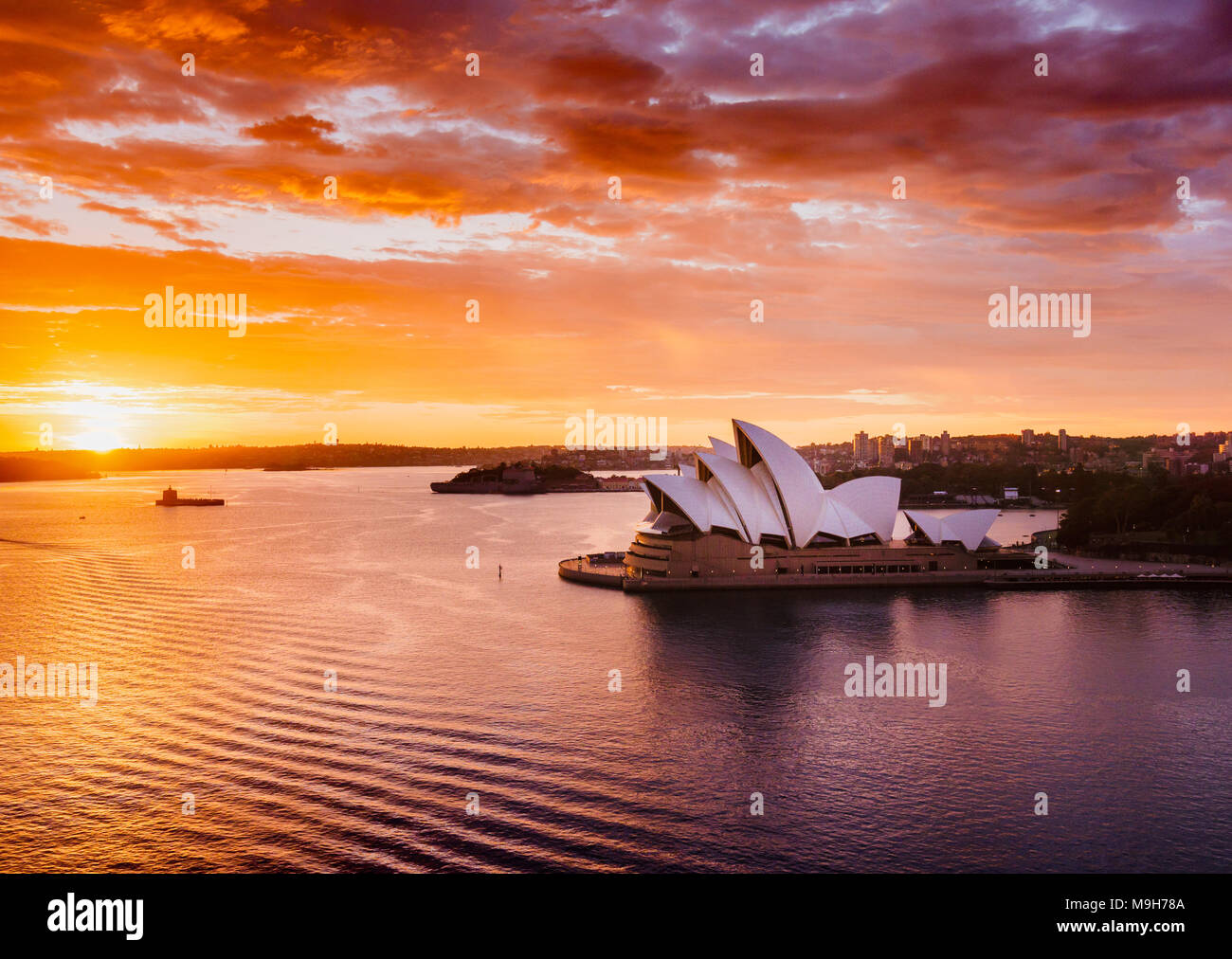 Splendida alba al Porto di Sydney, NSW, Australia Foto Stock