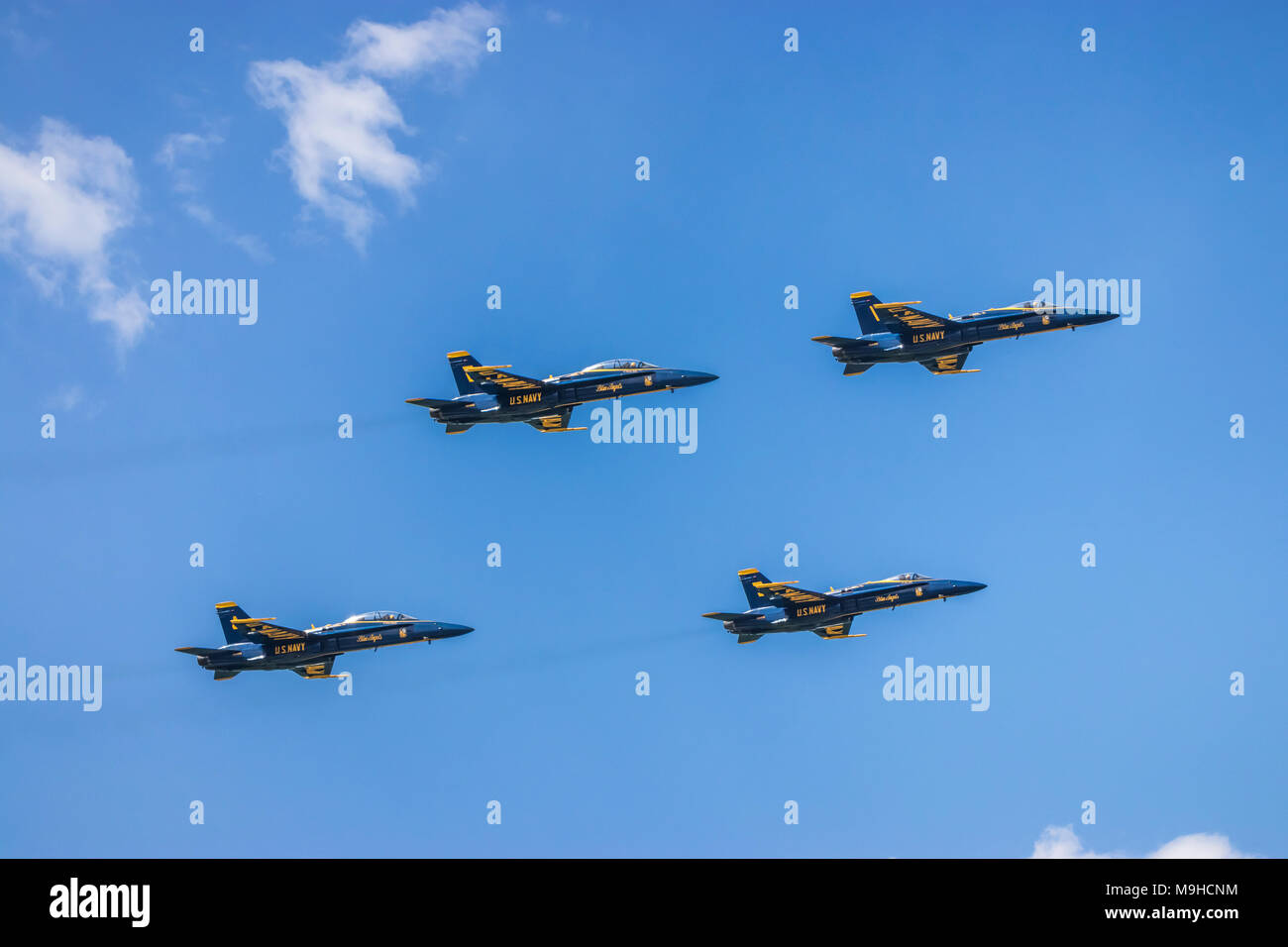 Il Blue Angels aria team acrobatico al 2017 in Airshow Duluth, Minnesota, Stati Uniti d'America. Foto Stock