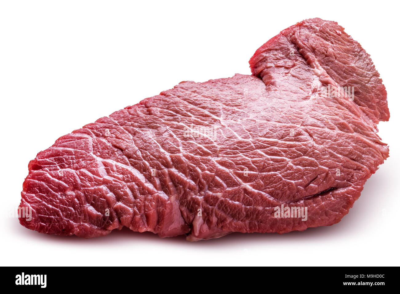 Crudo fresco pezzo di carne di manzo isolato con tracciato di ritaglio Foto Stock